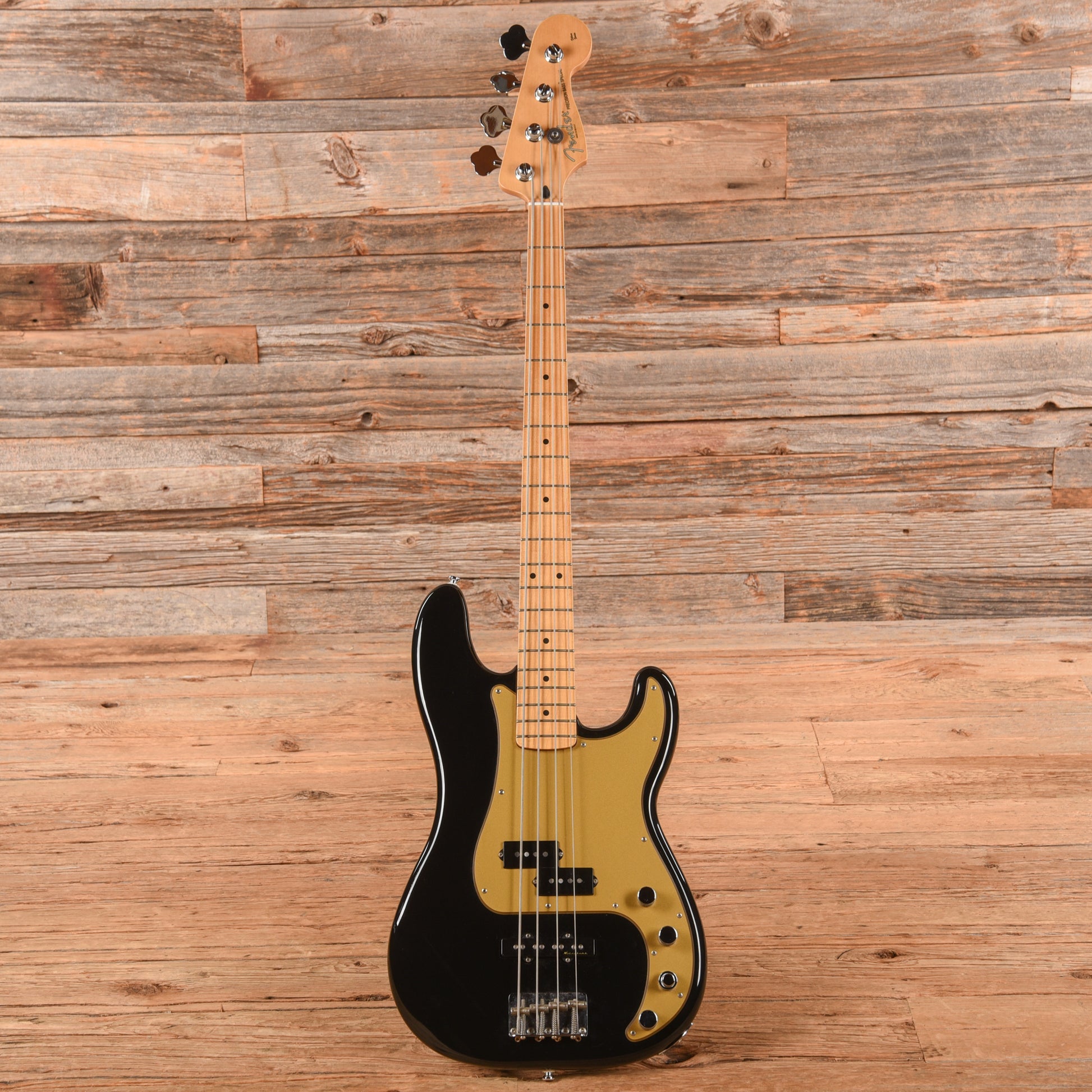 Fender Deluxe Active Precision Bass Black 2011 Bass Guitars / 4-String