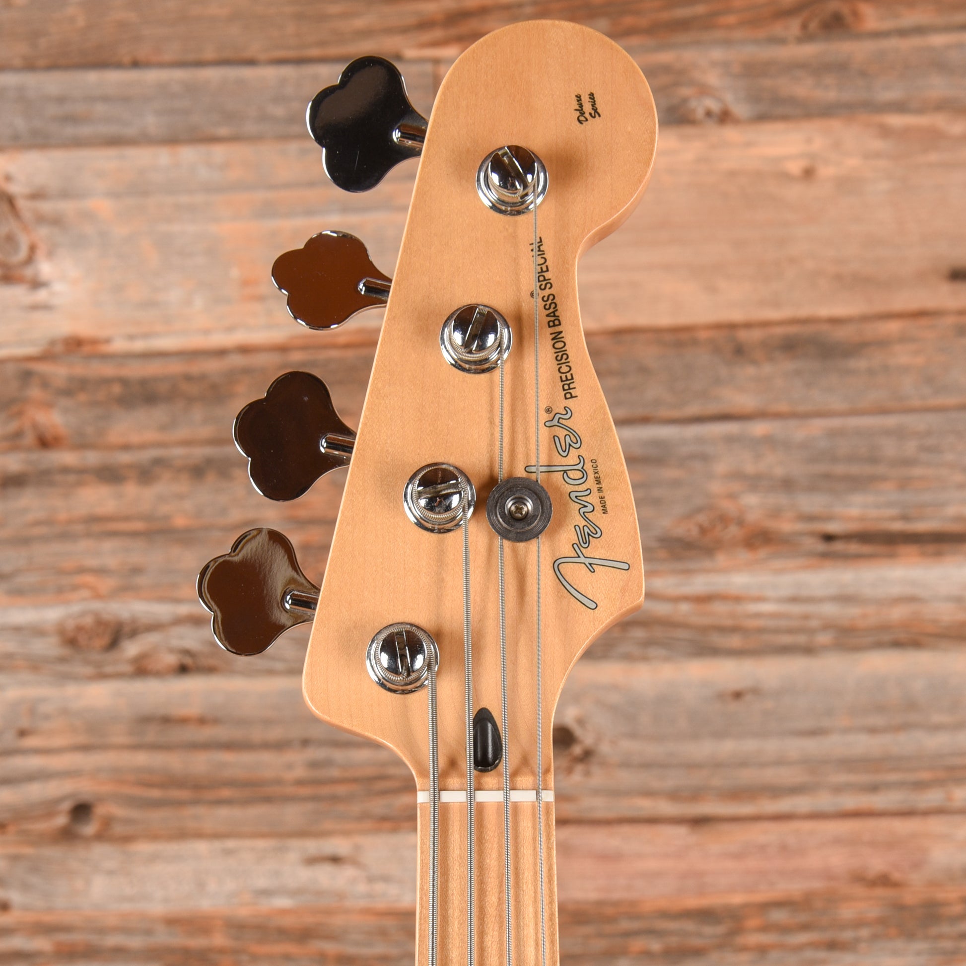 Fender Deluxe Active Precision Bass Black 2011 Bass Guitars / 4-String
