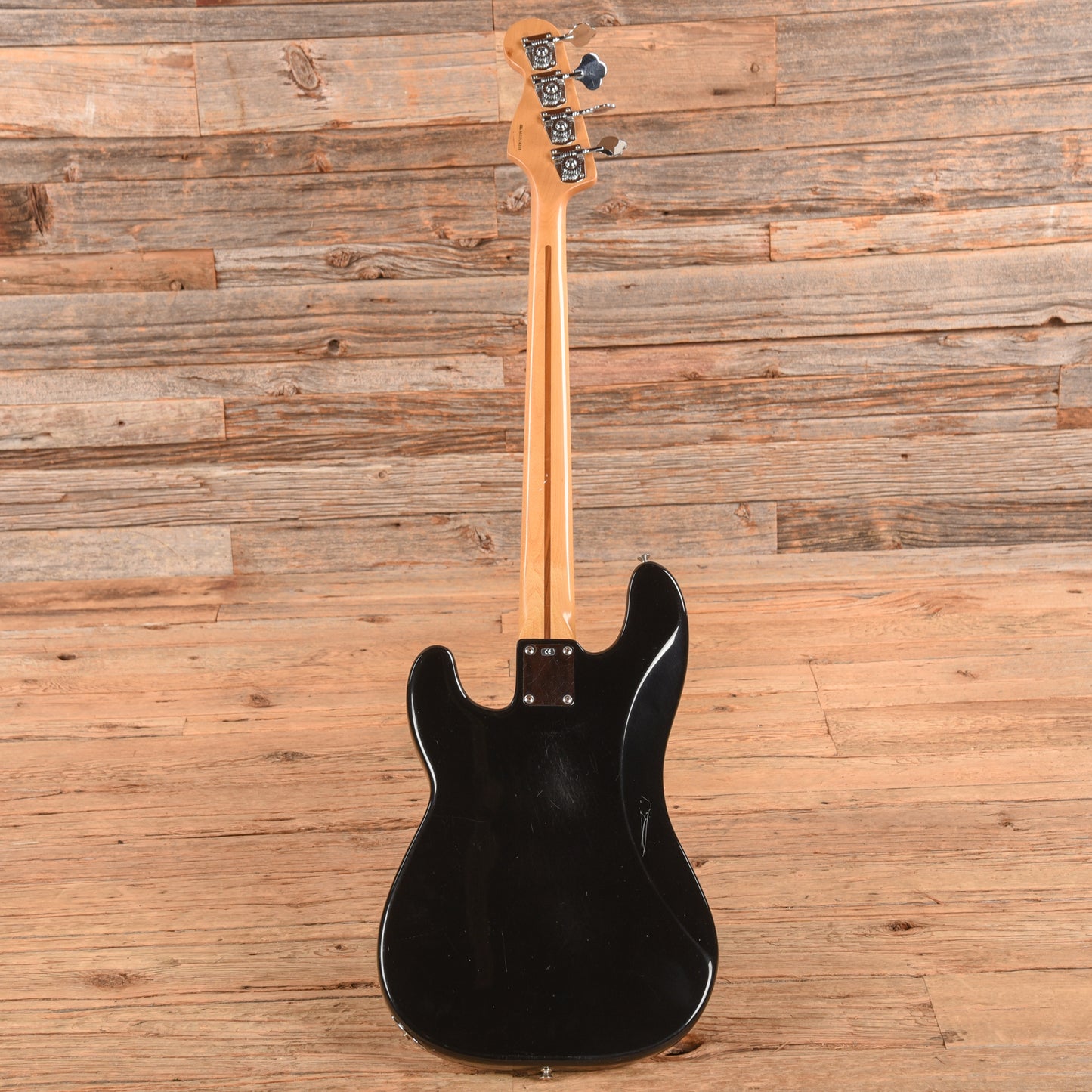 Fender Deluxe Precision Bass Special Black 2001 Bass Guitars / 4-String
