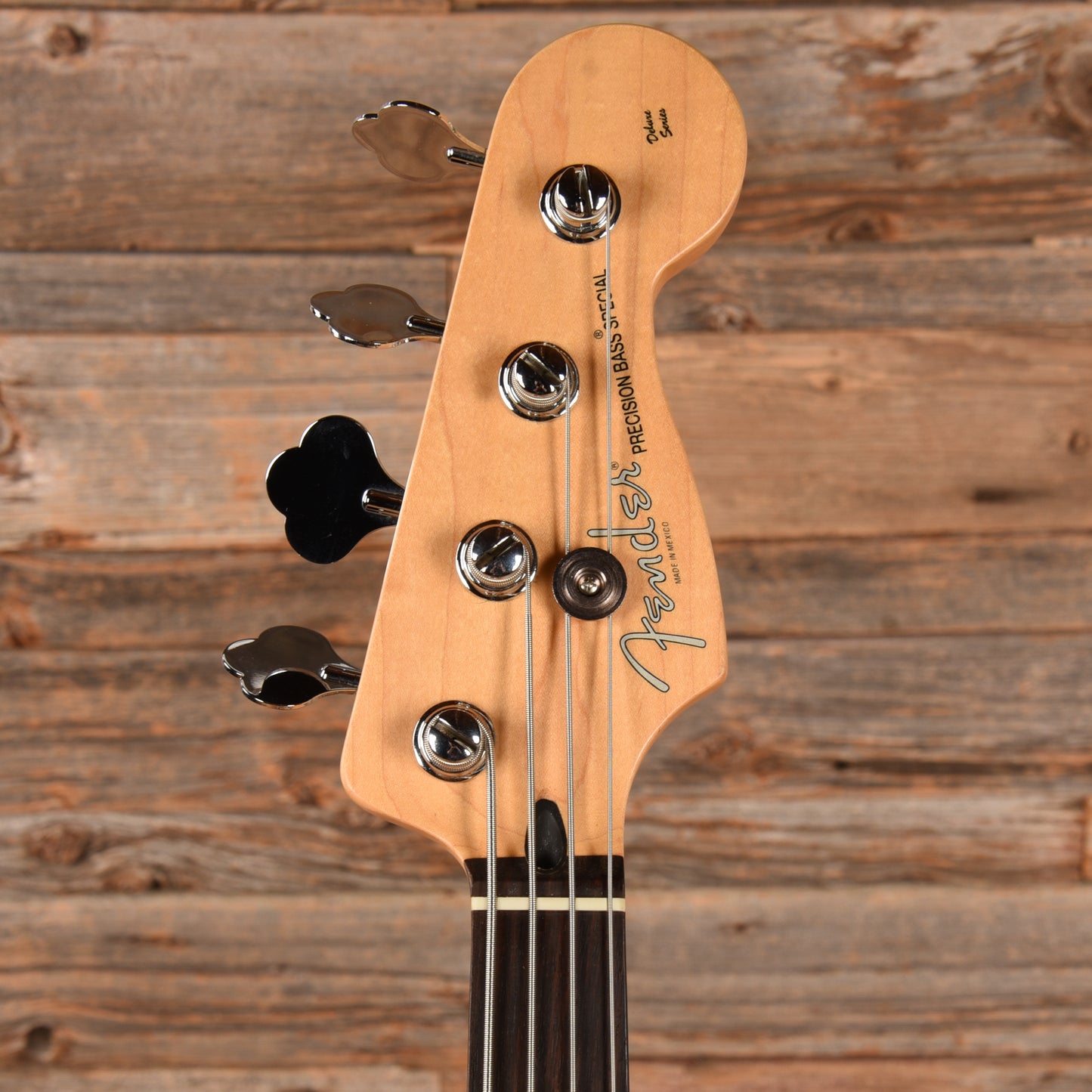 Fender Deluxe Precision Bass Special Candy Apple Red 2002 Bass Guitars / 4-String