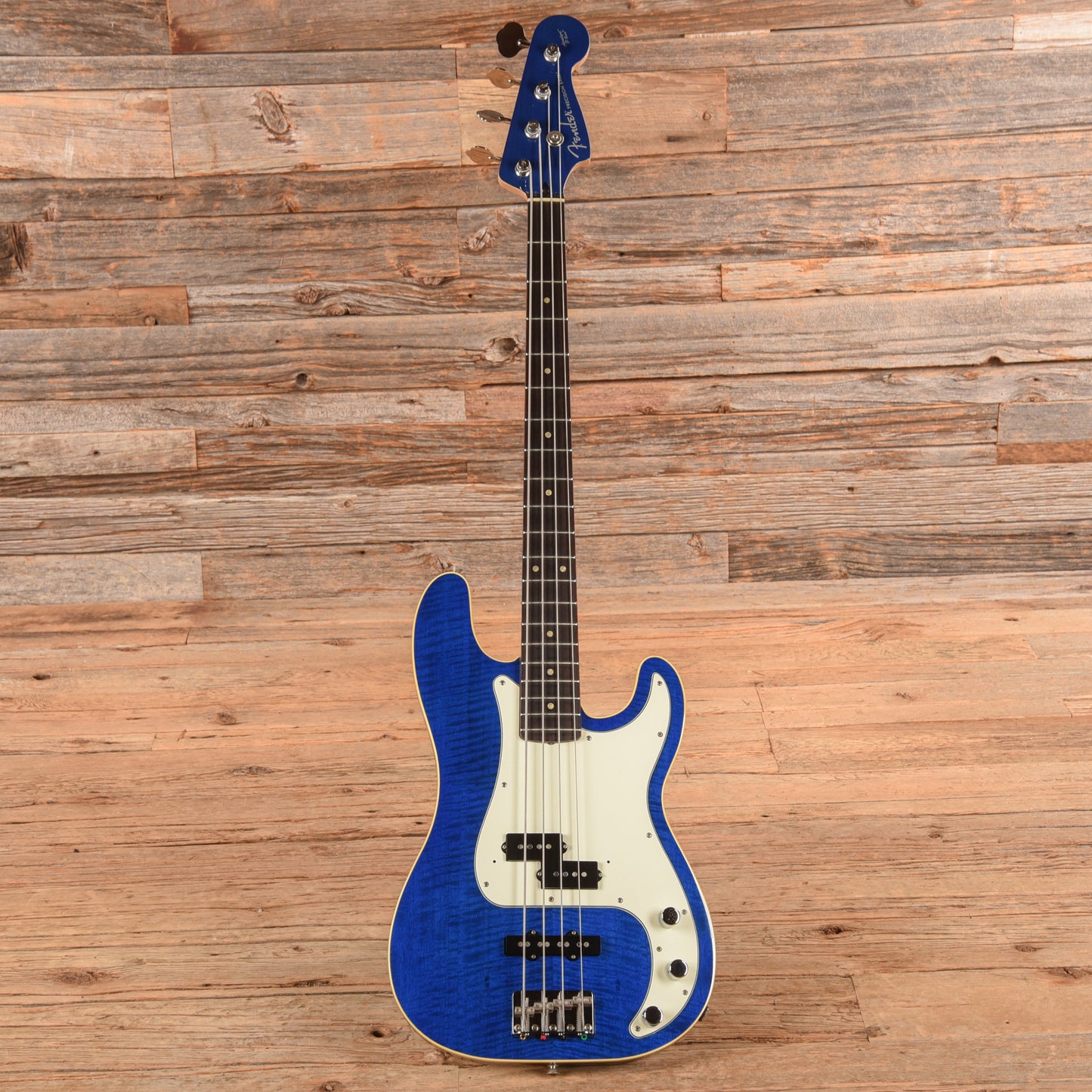 Fender Fender Aerodyne Classic P-Bass Special Transparent Blue 2006 Bass Guitars / 4-String