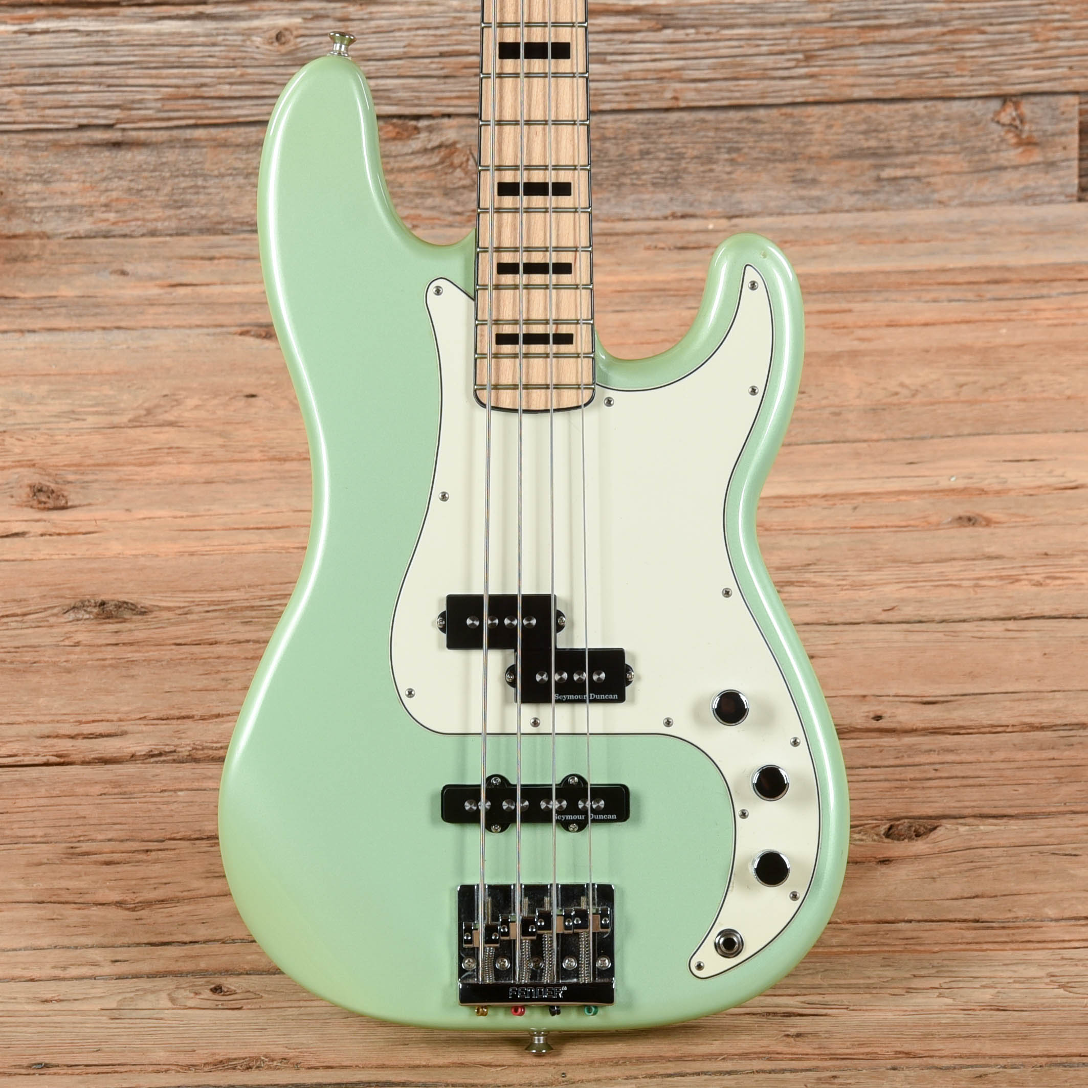 Fender FSR Deluxe Precision Bass Special Seafoam Green Metallic 2015 Bass Guitars / 4-String