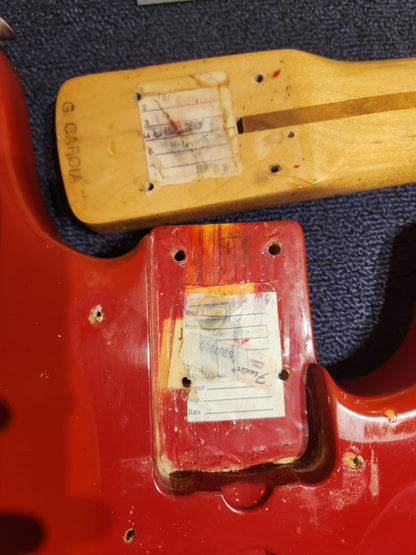 Fender International Series Precision Bass Morocco Red 1981 Bass Guitars / 4-String