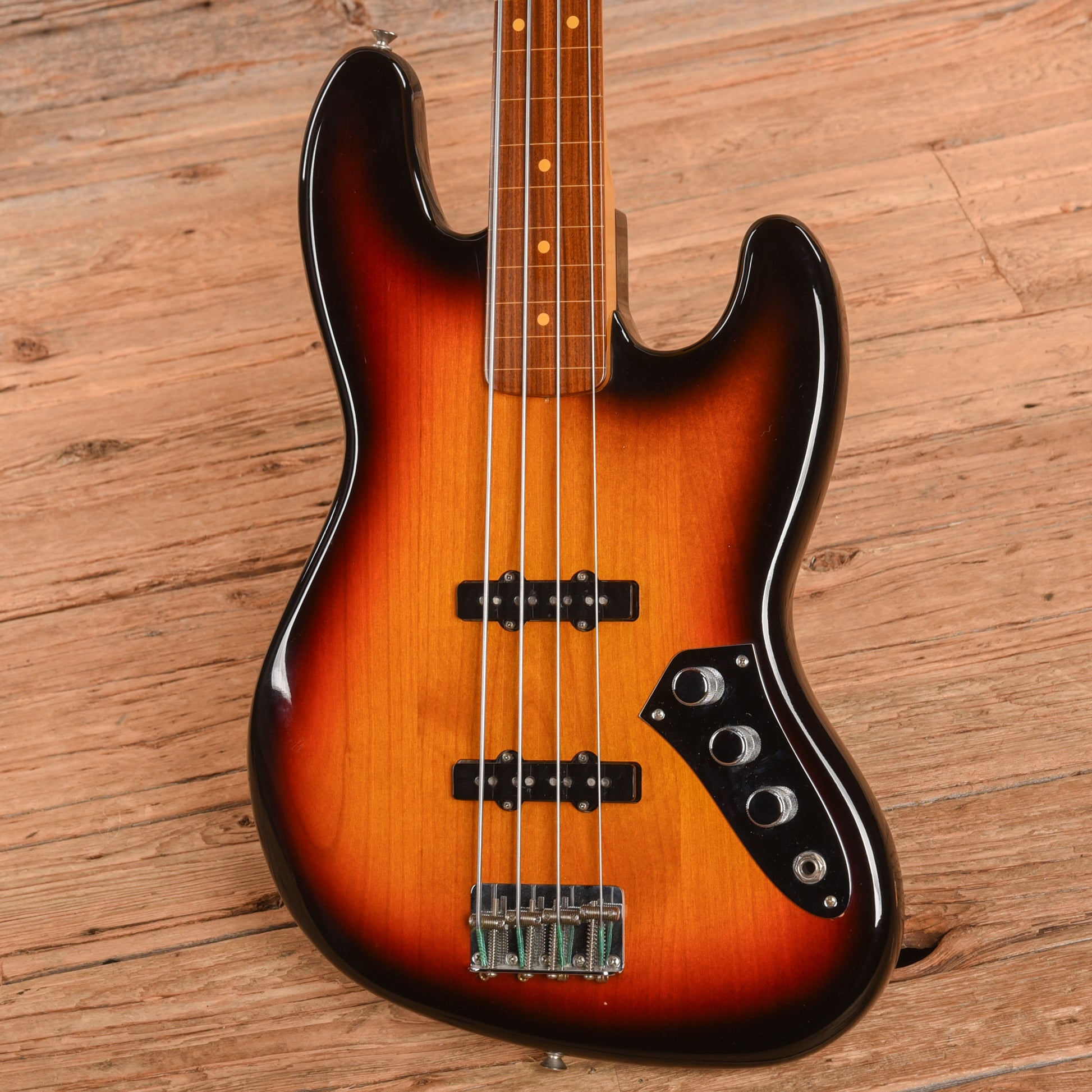 Fender Jaco Pastorius Artist Series Signature Fretless Jazz Bass Sunburst 2015 Bass Guitars / 4-String