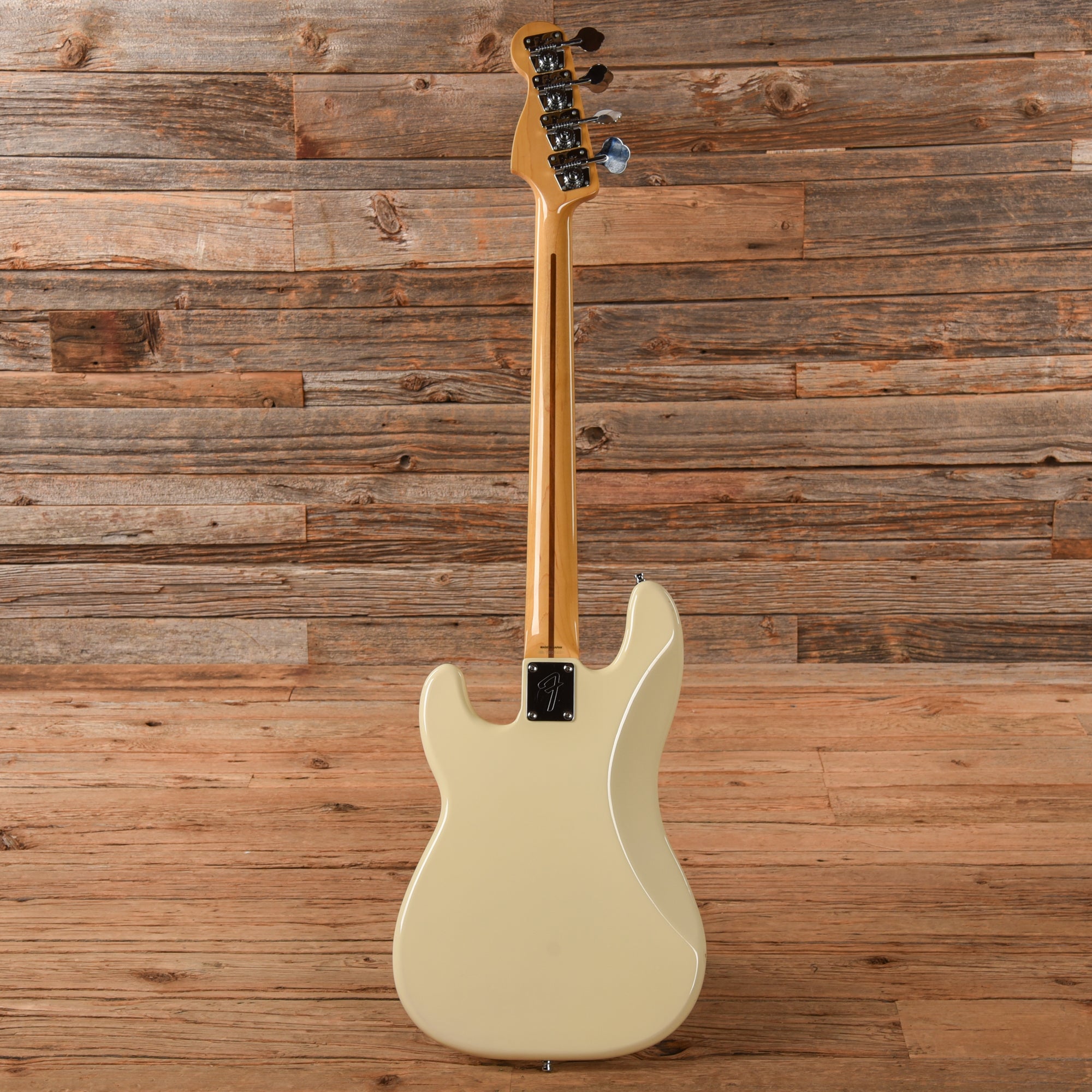 Fender Japan '70s Precision Bass Olympic White Bass Guitars / 4-String