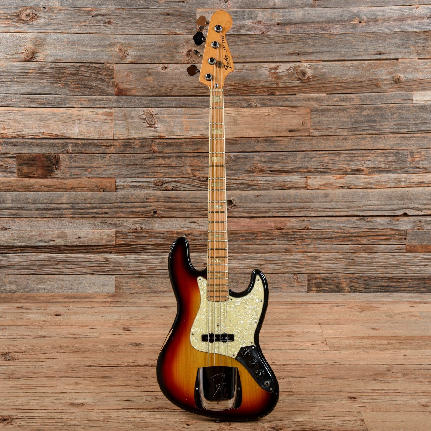 Fender Jazz Bass 3 color sunburst 1977 Bass Guitars / 4-String