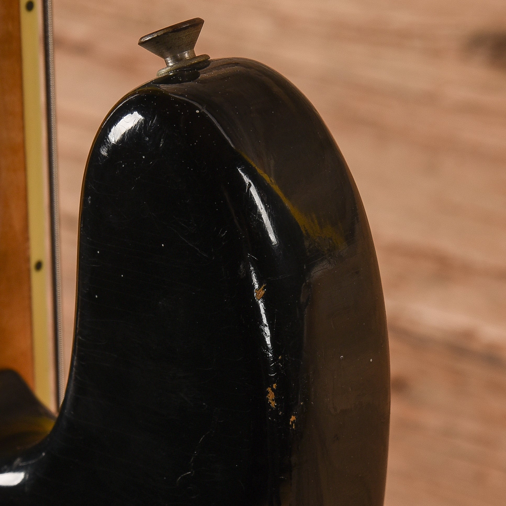 Fender Jazz Bass Black 1966 Bass Guitars / 4-String