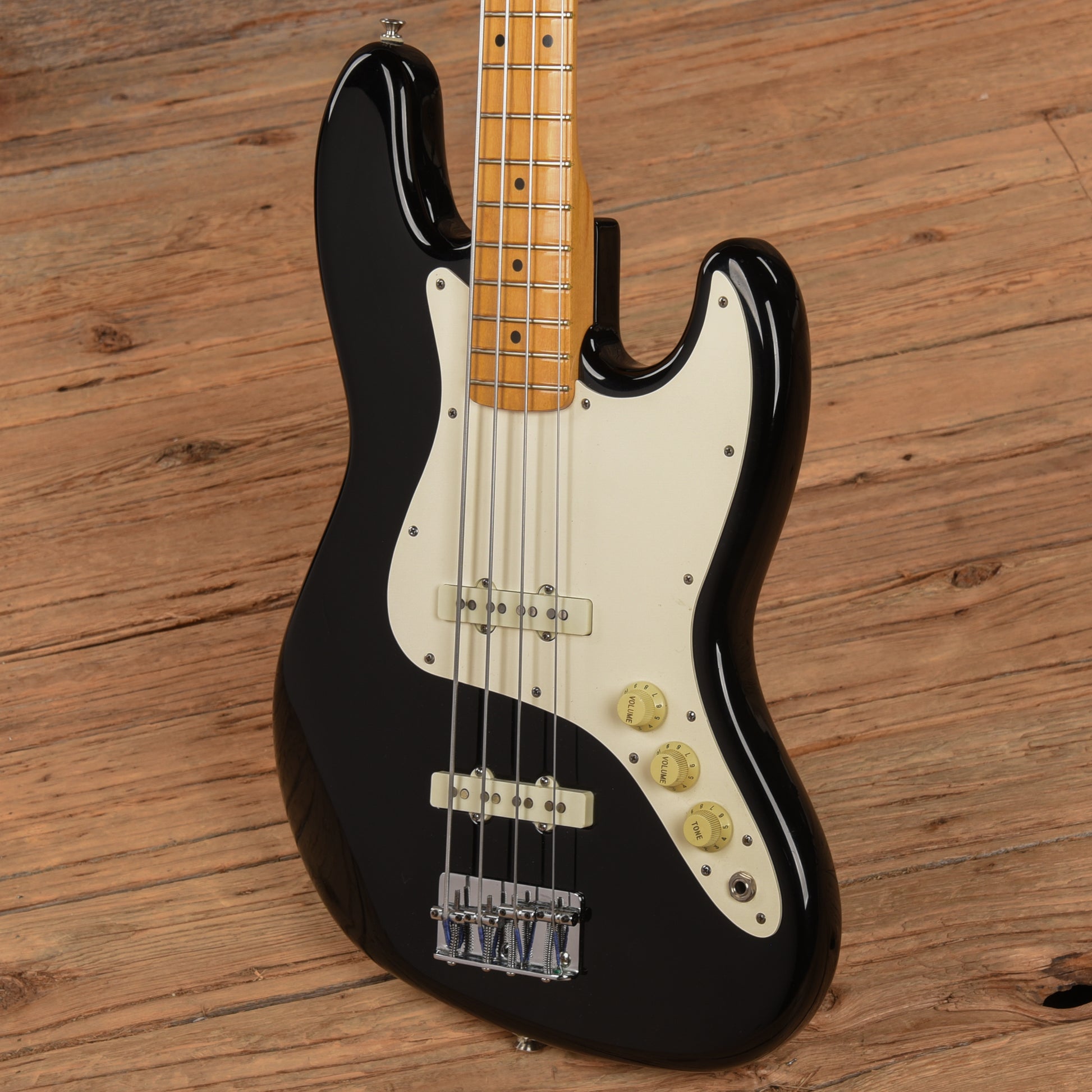 Fender Jazz Bass Black 1984 Bass Guitars / 4-String