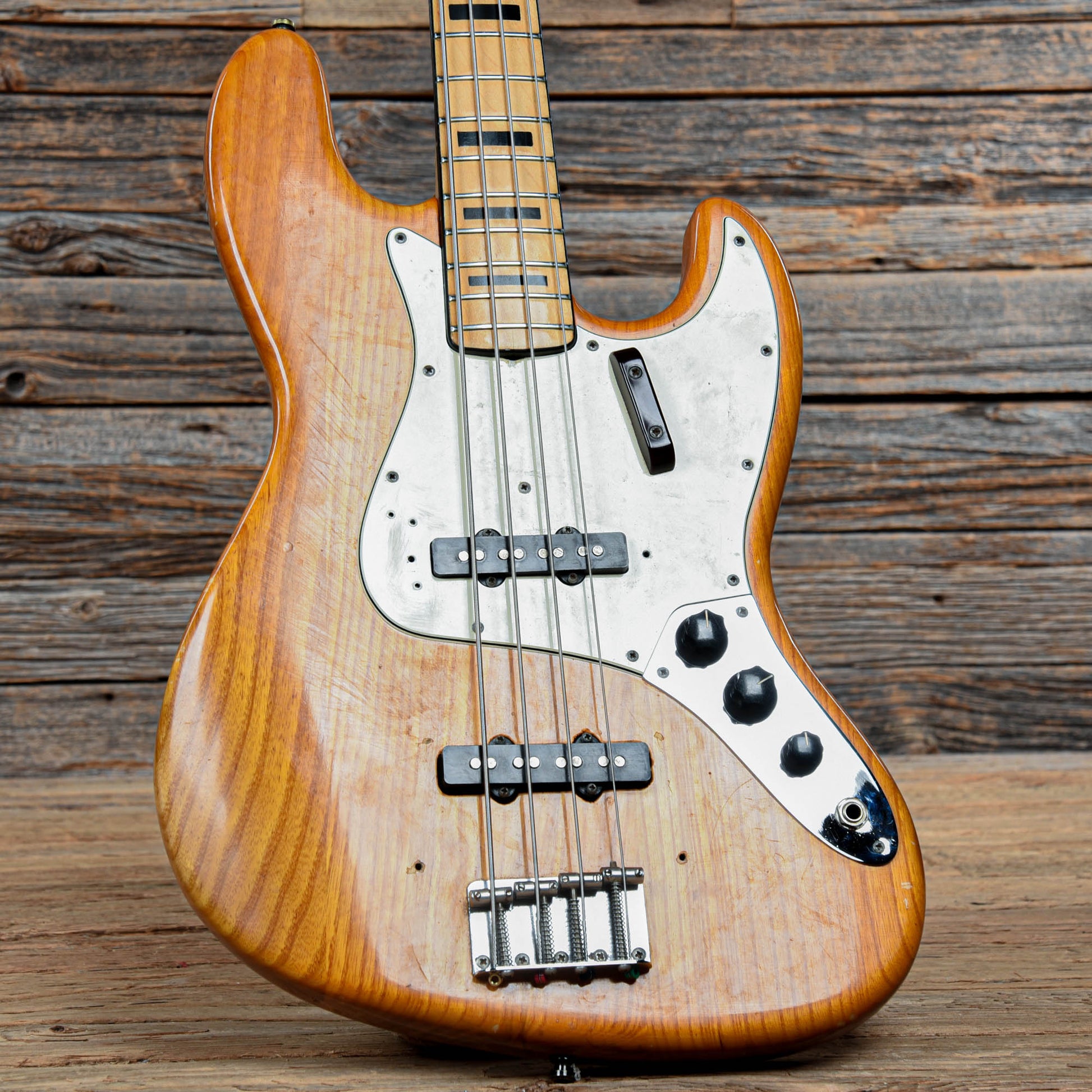 Fender Jazz Bass Natural 1973 Bass Guitars / 4-String