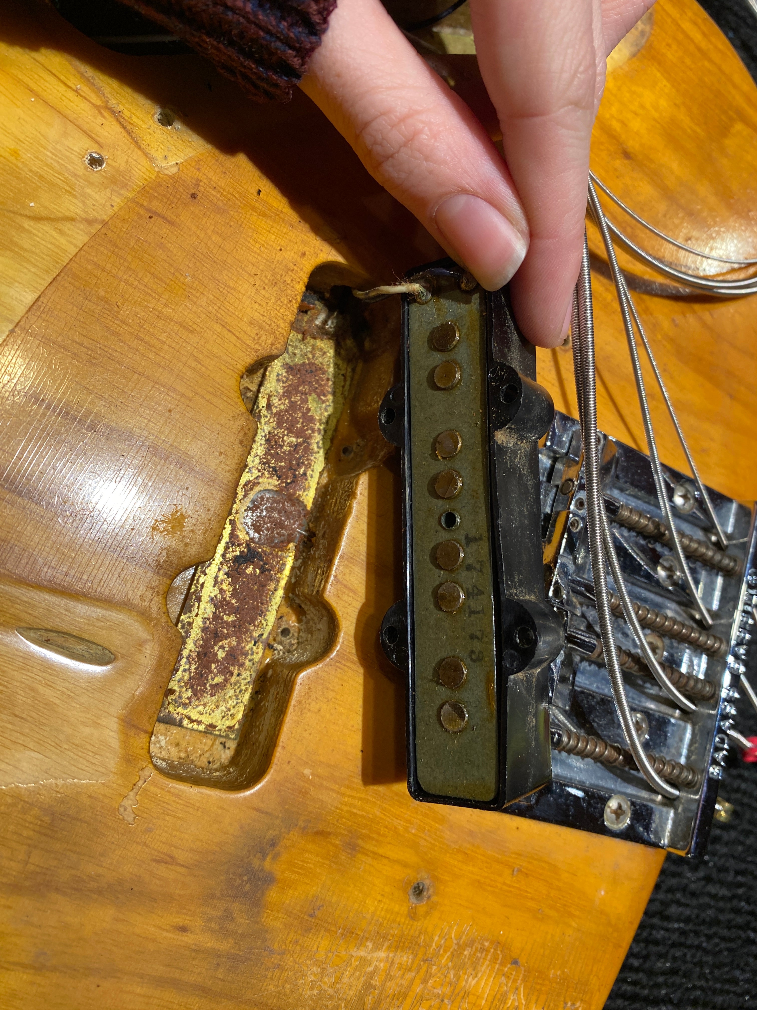 Fender Jazz Bass Natural 1973 Bass Guitars / 4-String