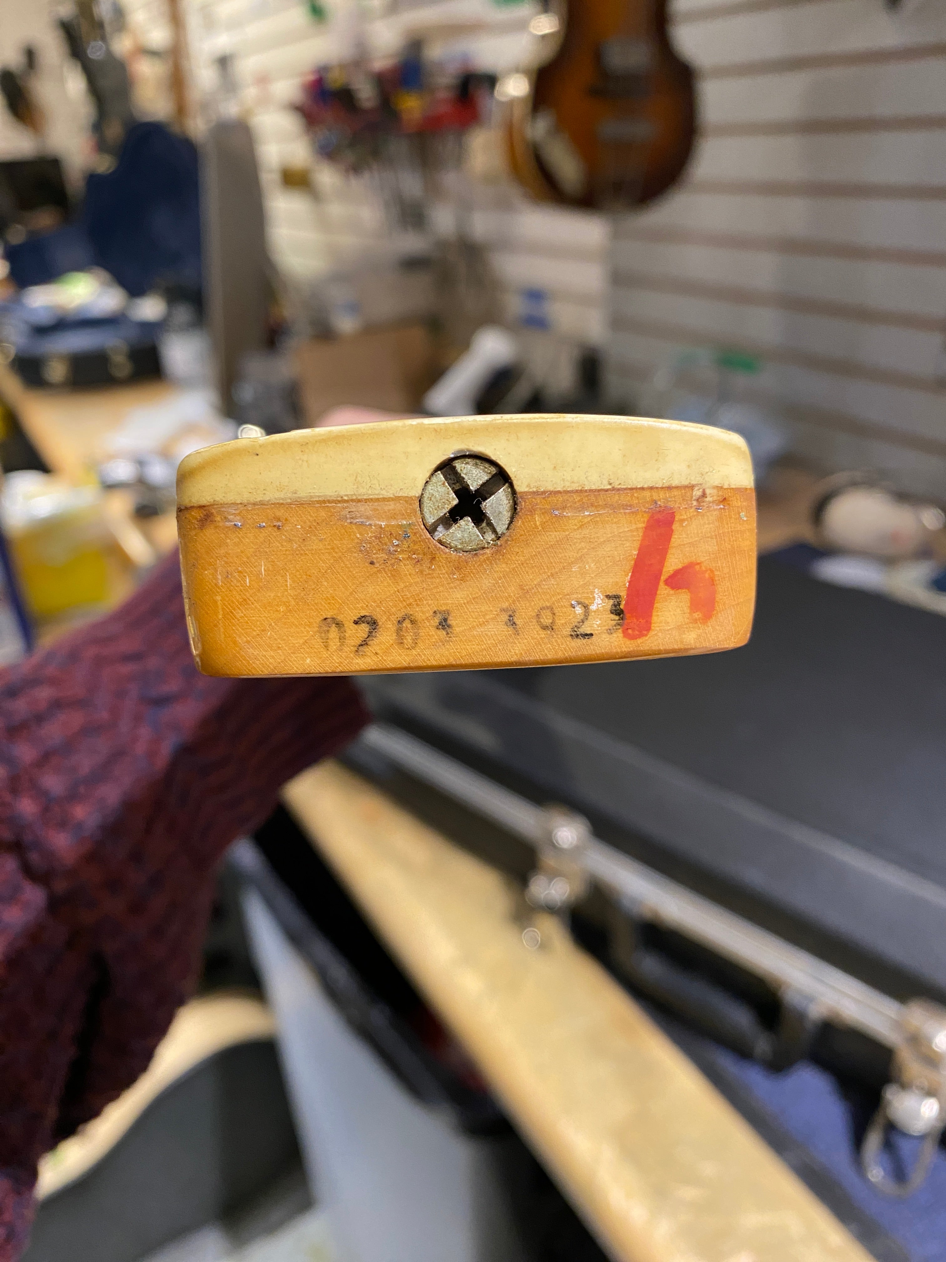 Fender Jazz Bass Natural 1973 Bass Guitars / 4-String