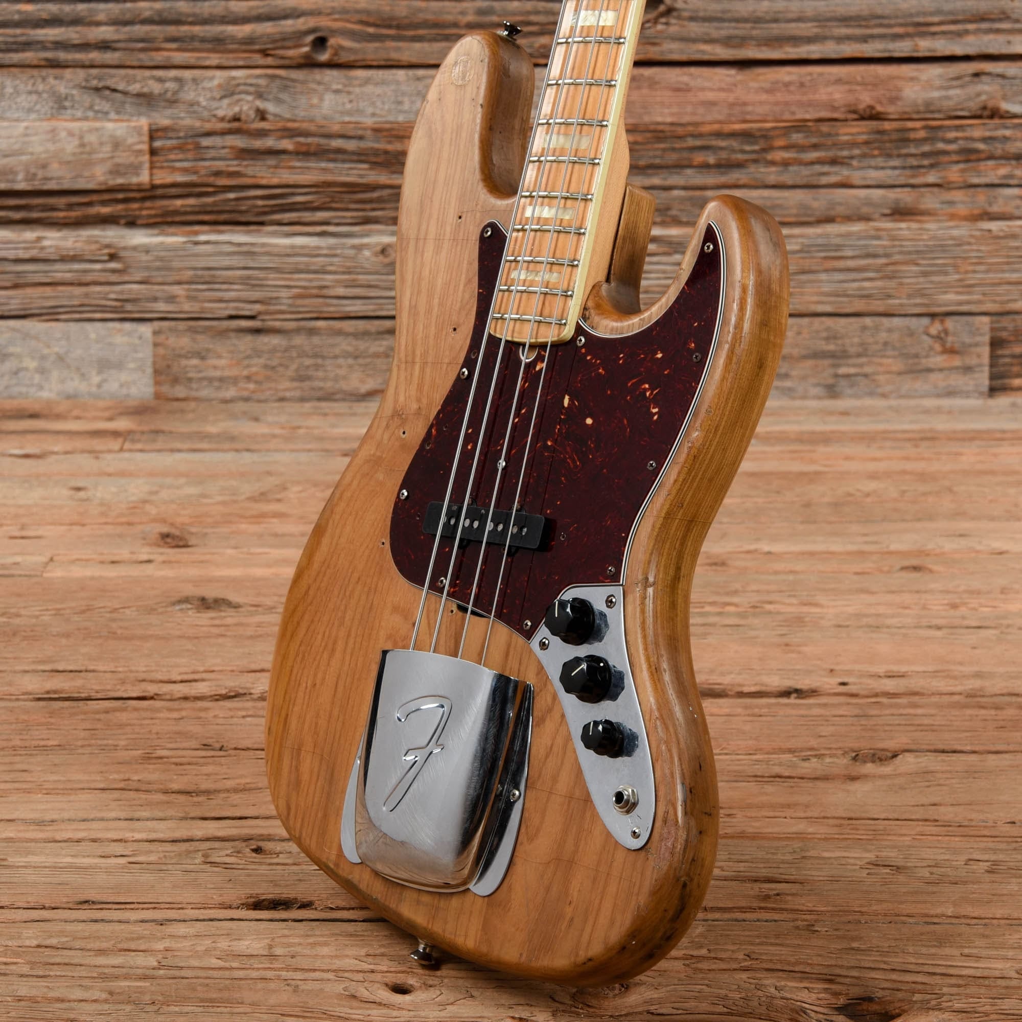 Fender Jazz Bass Natural Refin 1978 – Chicago Music Exchange