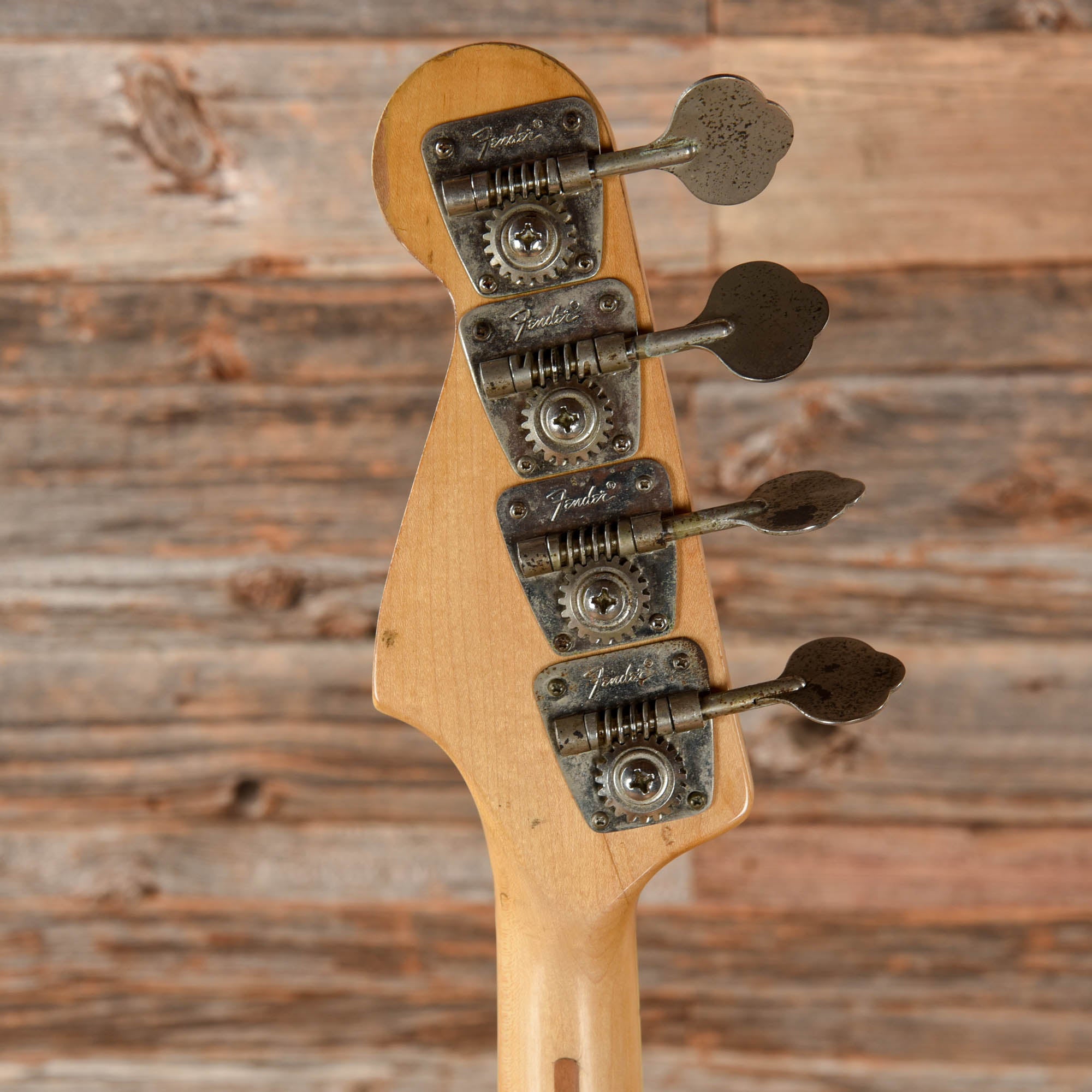 Fender Jazz Bass Olympic White 1974 Bass Guitars / 4-String