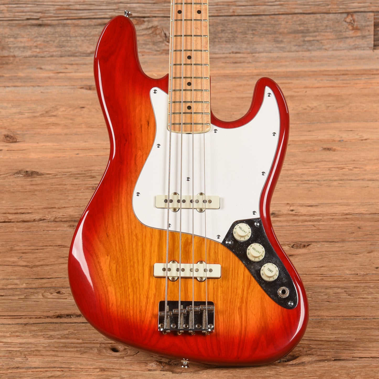 Fender Jazz Bass Sienna Sunburst 1983 Bass Guitars / 4-String