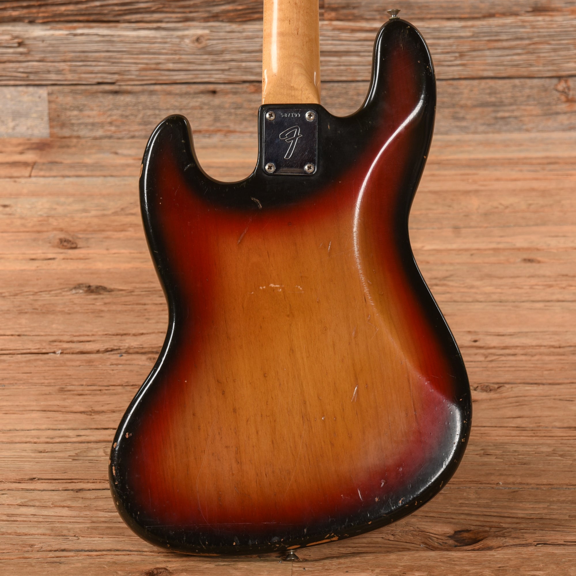 Fender Jazz Bass Sunburst 1974 Bass Guitars / 4-String