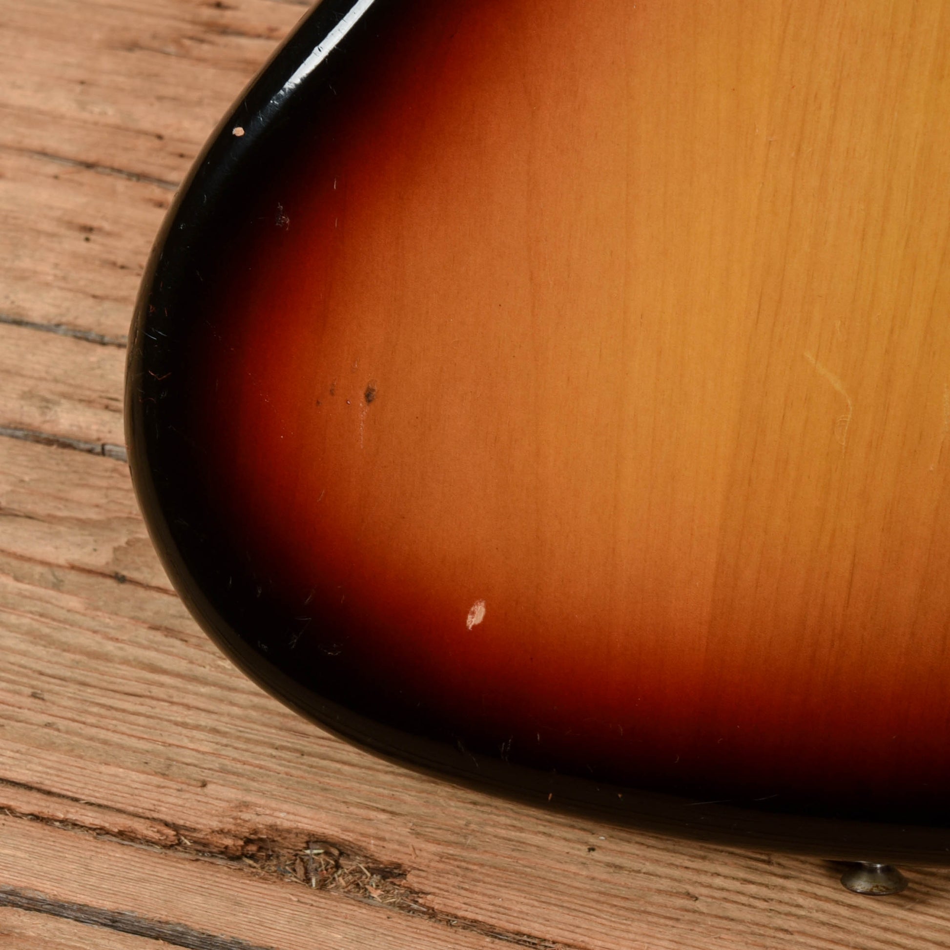 Fender Jazz Bass Sunburst 1974 Bass Guitars / 4-String