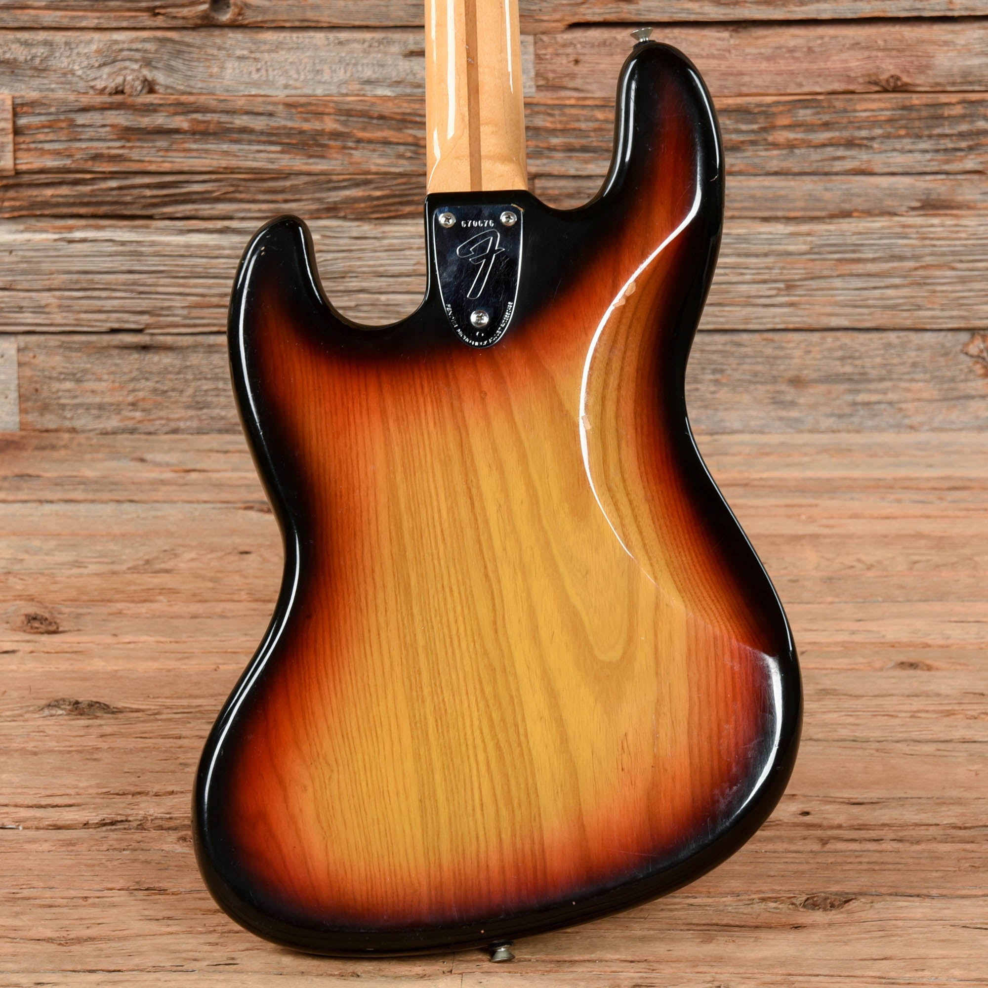 Fender Jazz Bass Sunburst 1975 Bass Guitars / 4-String