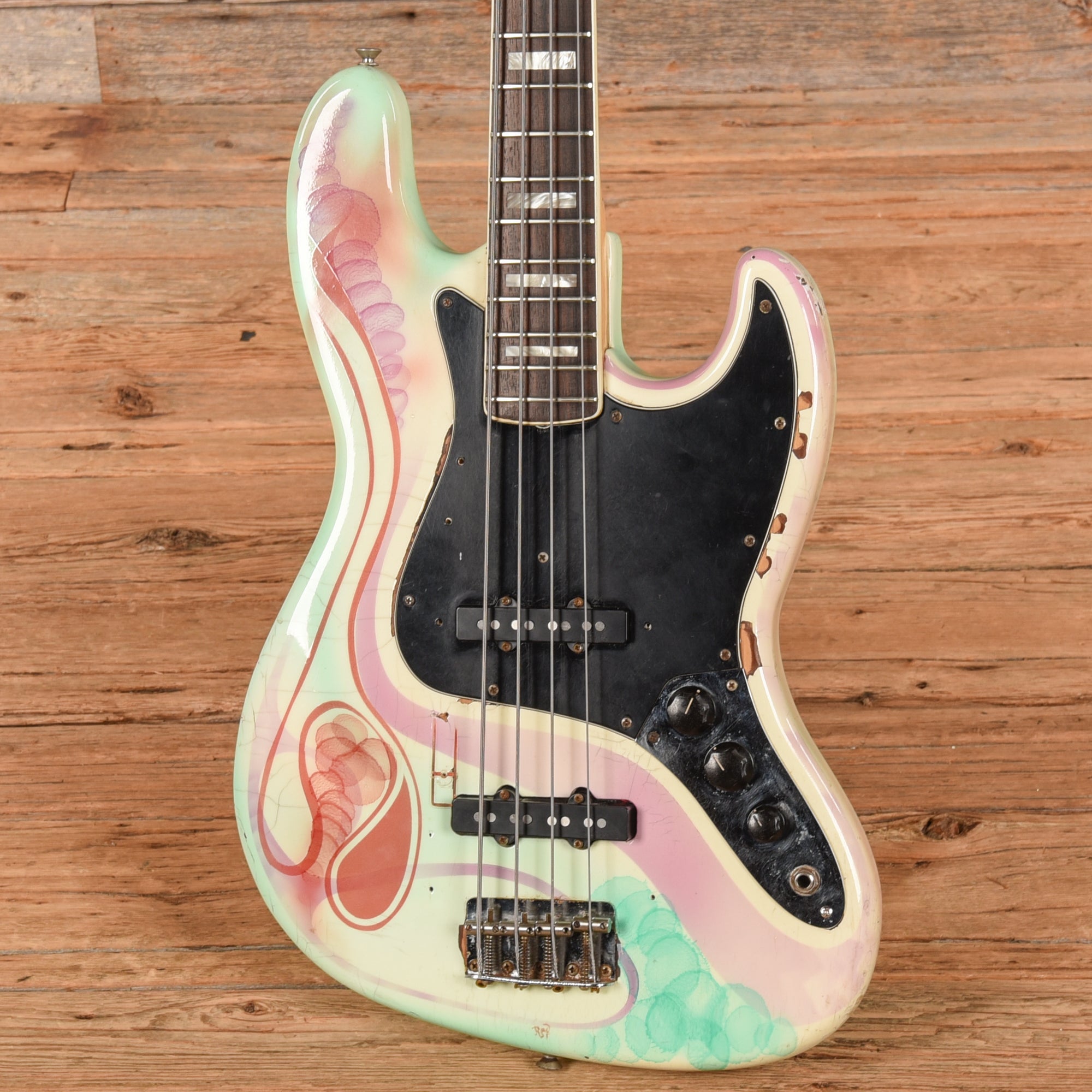 Fender Jazz Bass White Airbrushed Refin 1974 Bass Guitars / 4-String