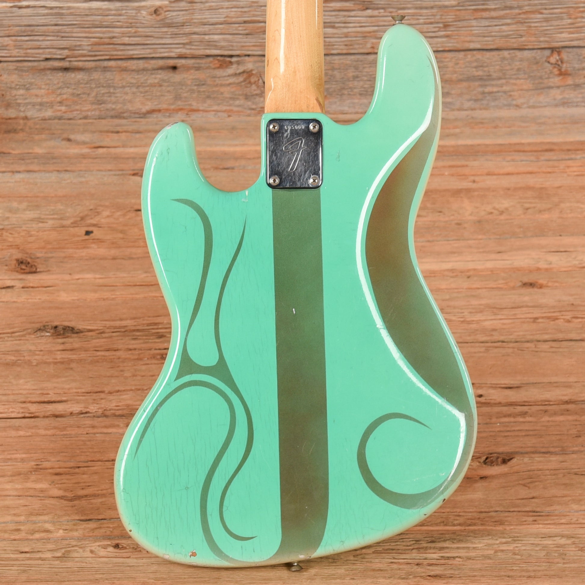 Fender Jazz Bass White Airbrushed Refin 1974 Bass Guitars / 4-String