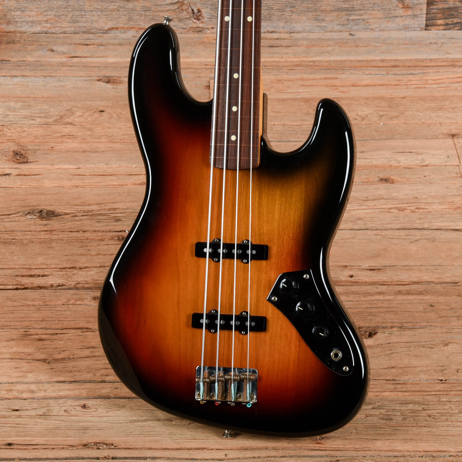 Fender JB-62-77FL Jazz Bass Sunburst 1997 Bass Guitars / 4-String