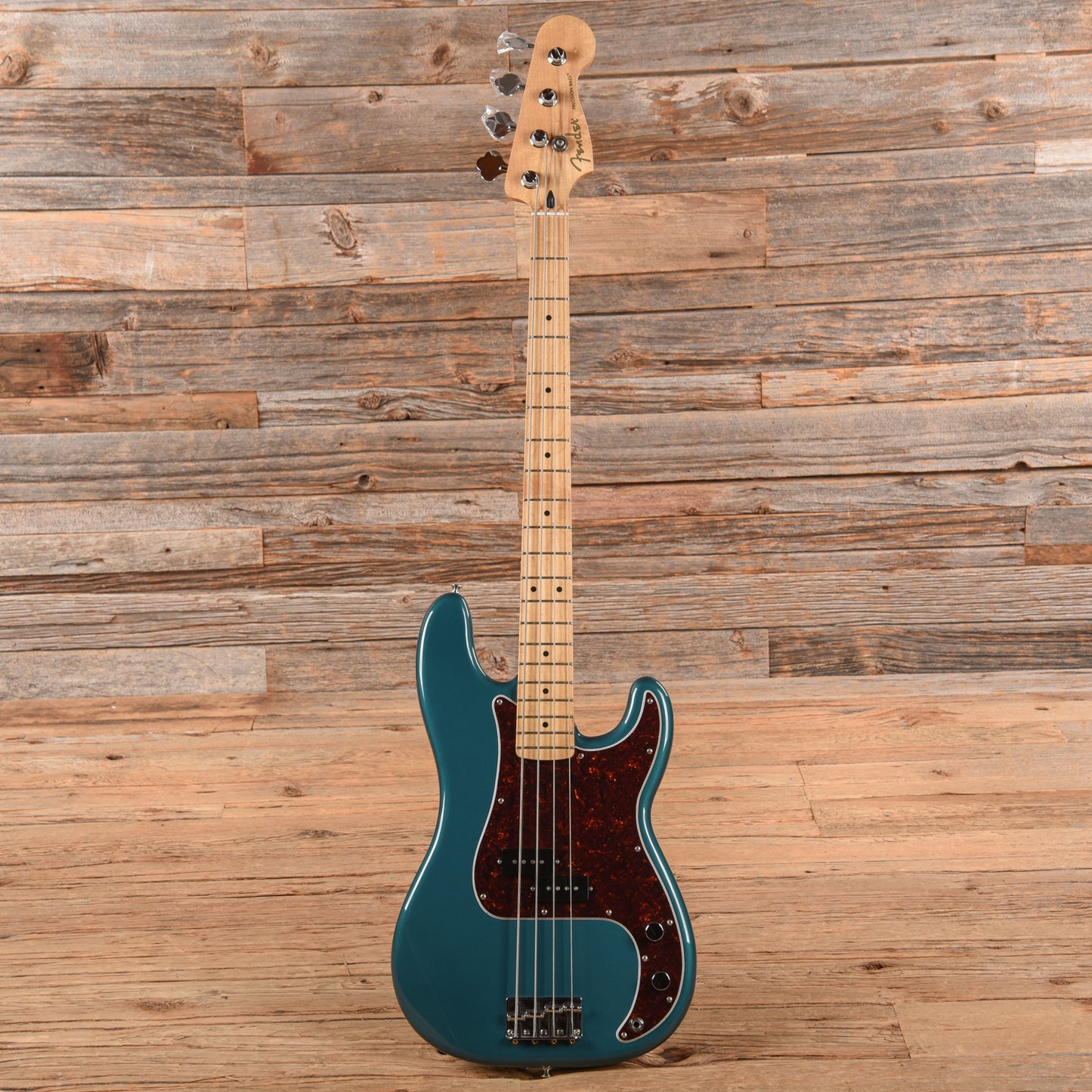 Fender Limited Edition Player Precision Bass Ocean Turquoise 2018 Bass Guitars / 4-String