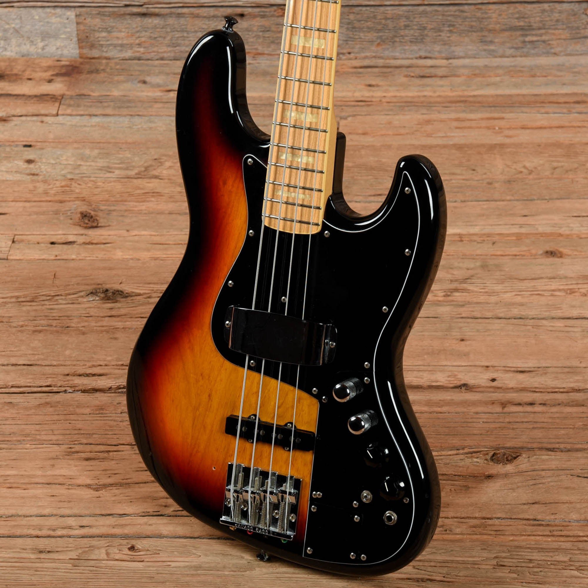 Fender Marcus Miller Signature Jazz Bass Sunburst 2004 Bass Guitars / 4-String