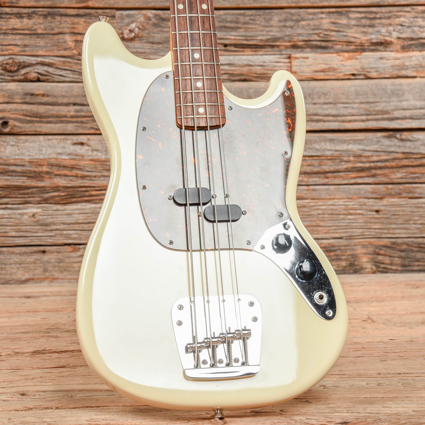 Fender MB-98 Mustang Bass Reissue Vintage White 2007 Bass Guitars / 4-String