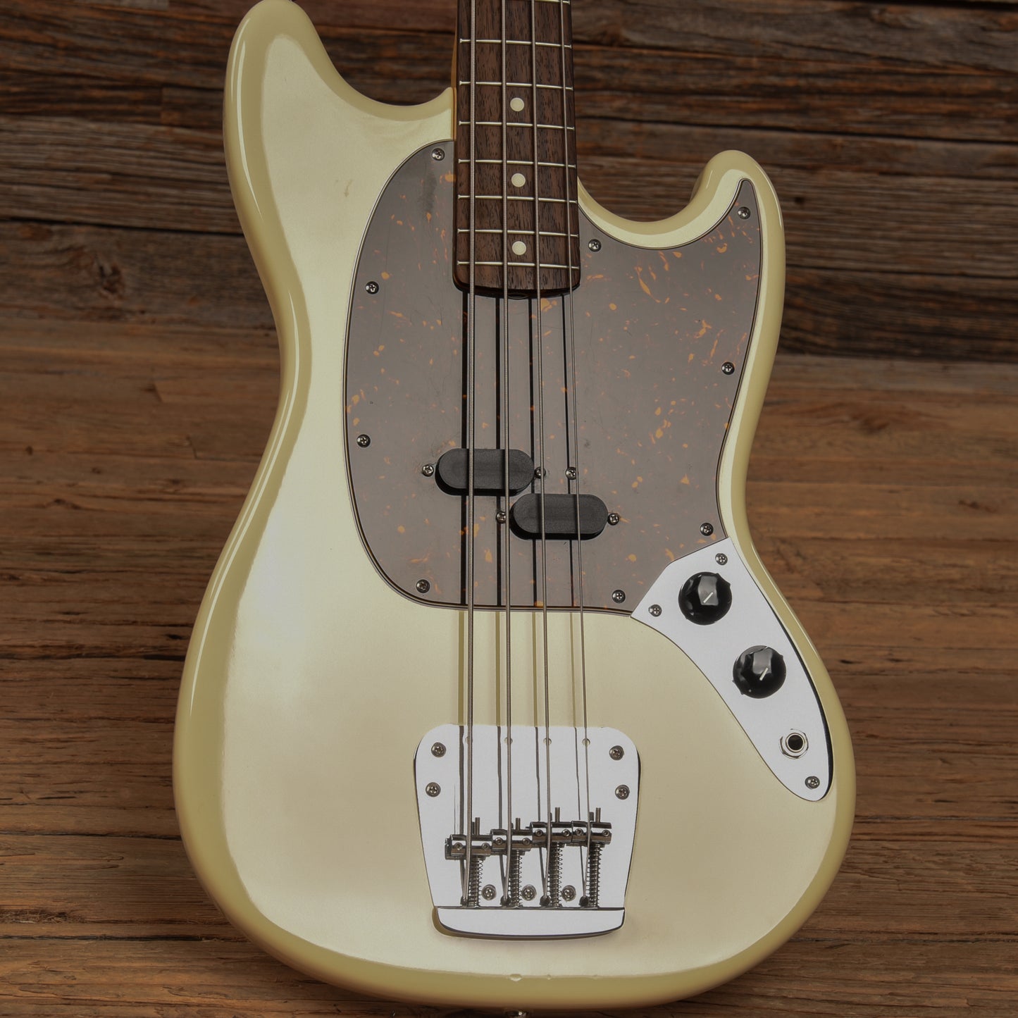 Fender MB-98 Mustang Bass Reissue Vintage White 2013 Bass Guitars / 4-String