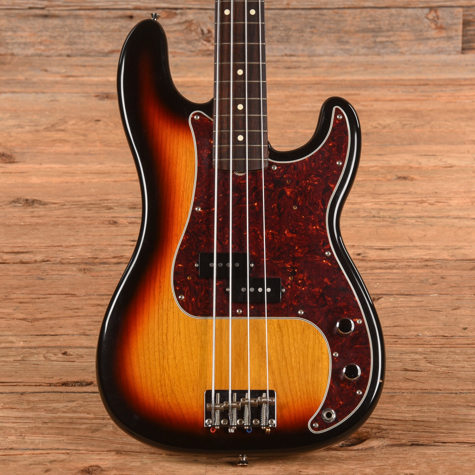 Fender MIJ Heritage '60s Precision Bass Sunburst 2022 Bass Guitars / 4-String