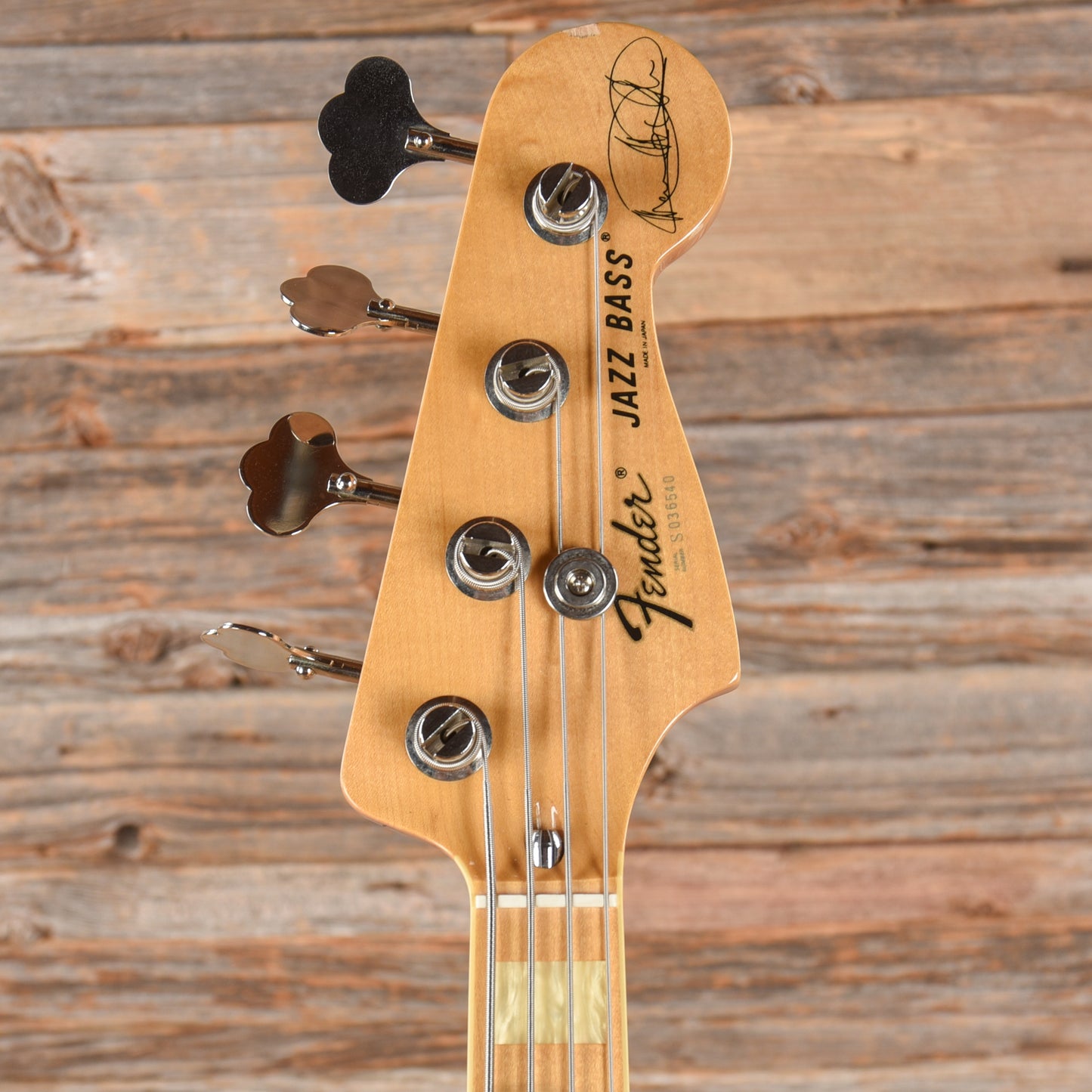 Fender MIJ Marcus Miller Signature Jazz Bass Sunburst Bass Guitars / 4-String
