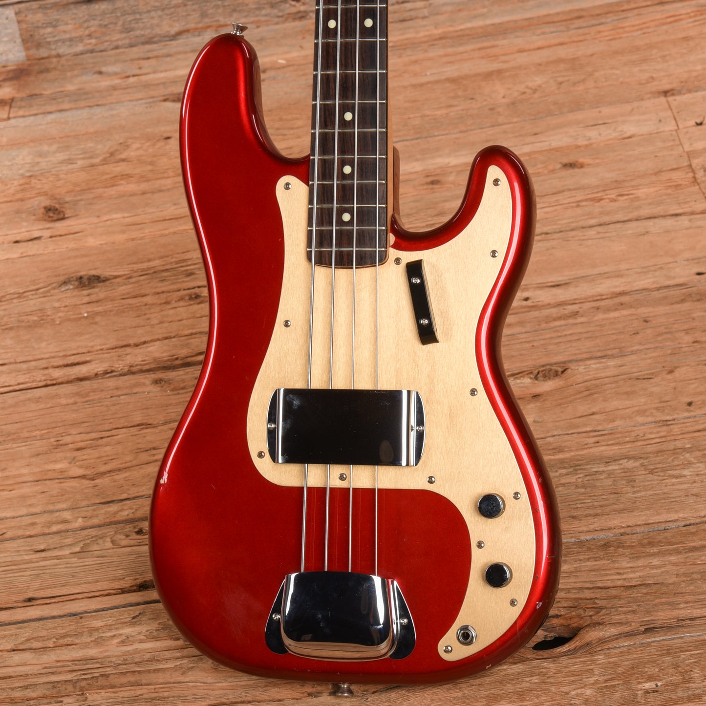 Fender MIJ Precision Bass Candy Apple Red Bass Guitars / 4-String