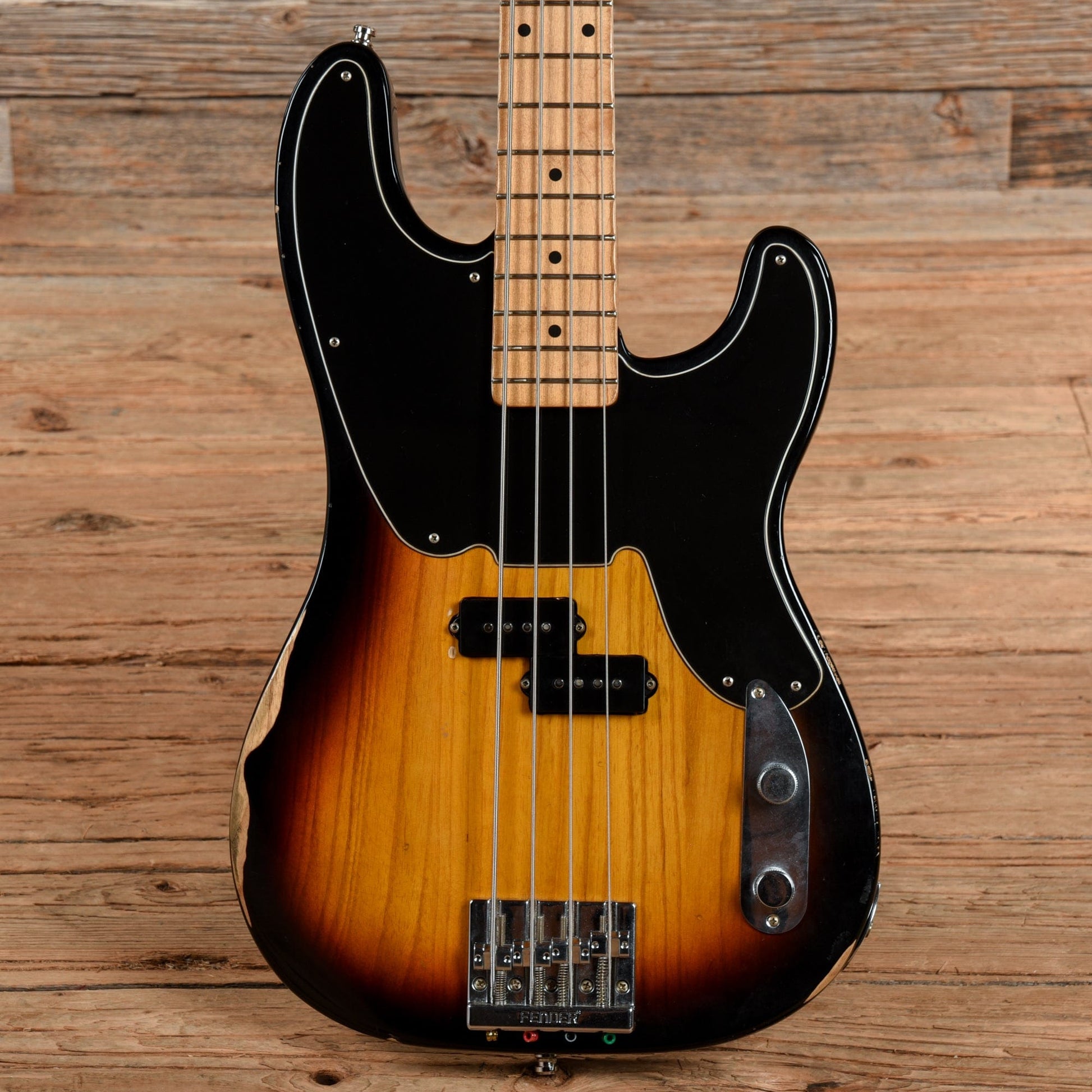 mike dirnt gear Fender Mike Dirnt Road Worn Artist Series Signature Precision Bass Sunburst 2014