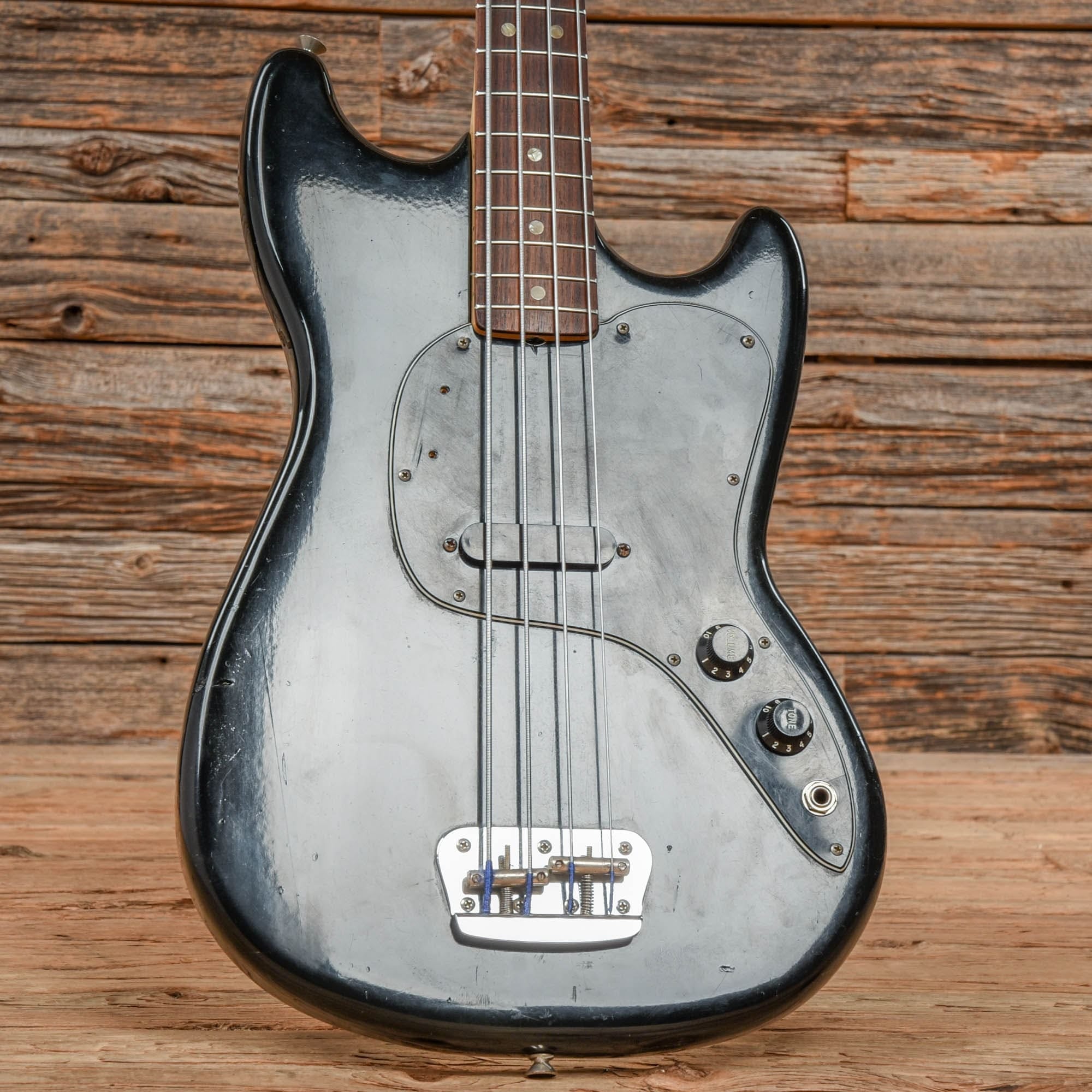 Musicmaster Fender Musicmaster Bass Black 1978 – Chicago Music Exchange