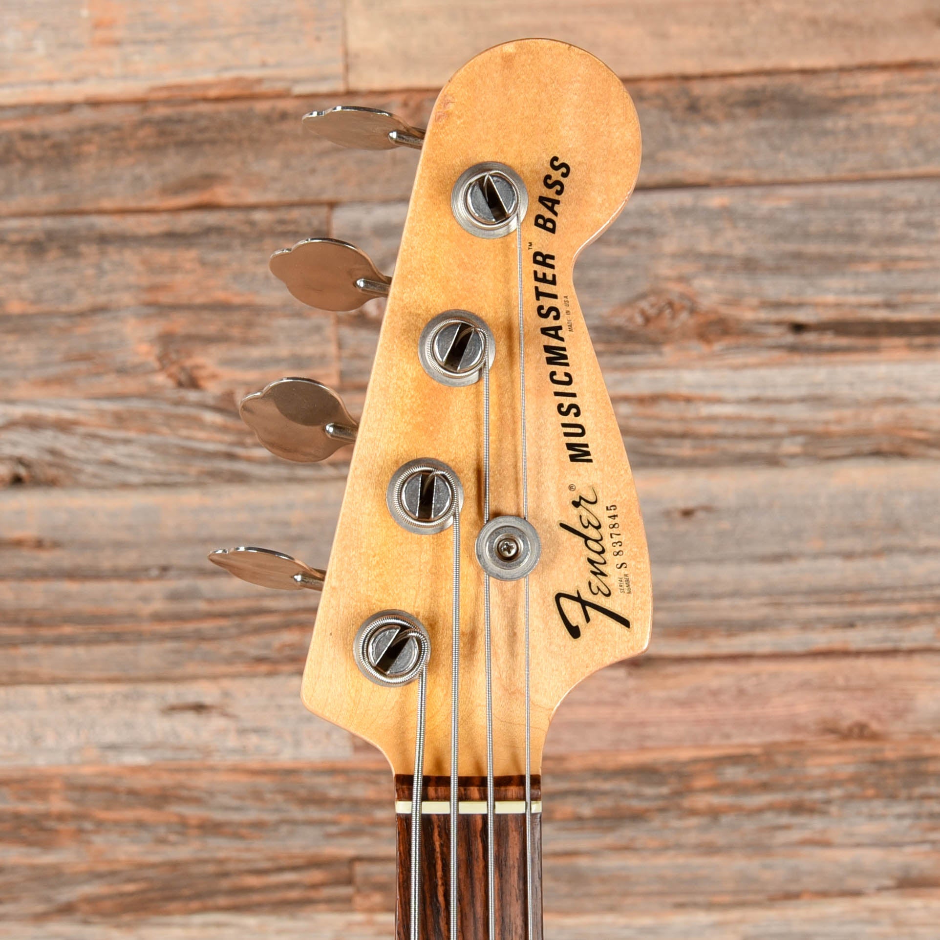 Fender Musicmaster Bass Red 1978 Bass Guitars / 4-String