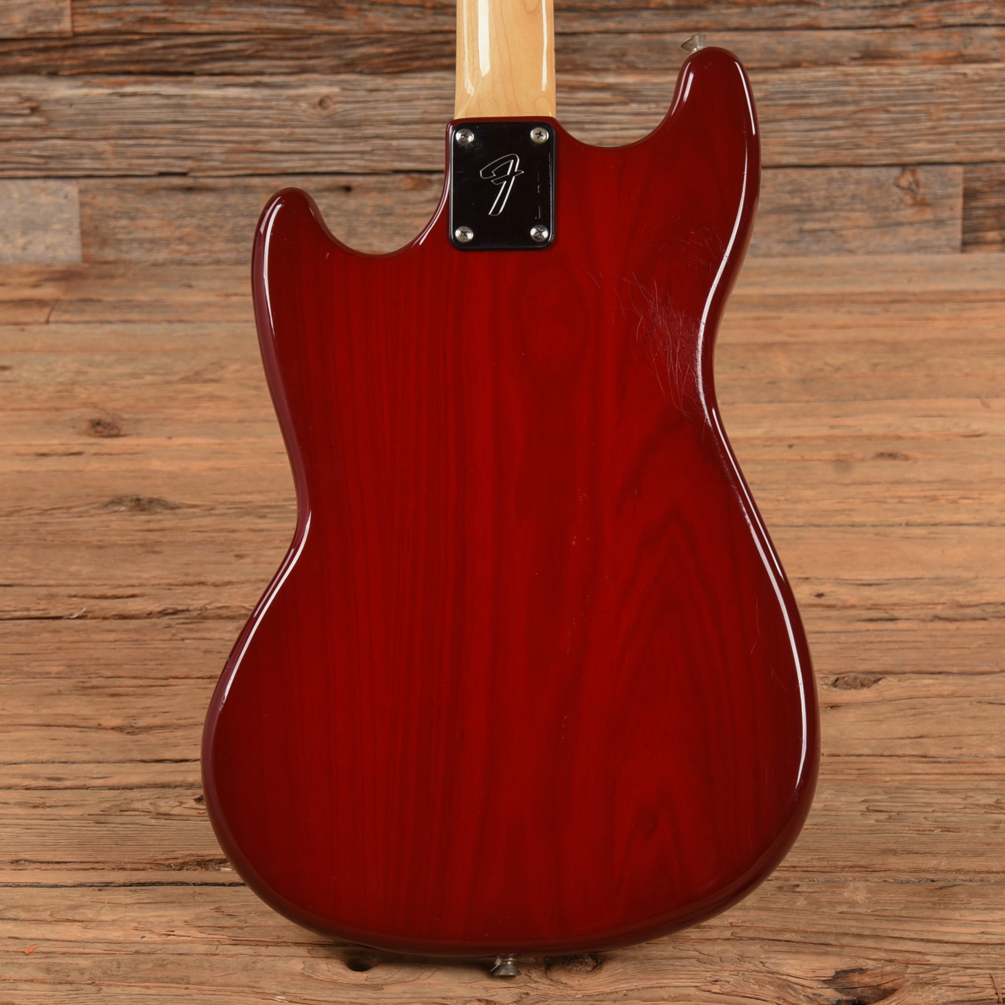 Fender Musicmaster Bass Wine Red 1981 Bass Guitars / 4-String