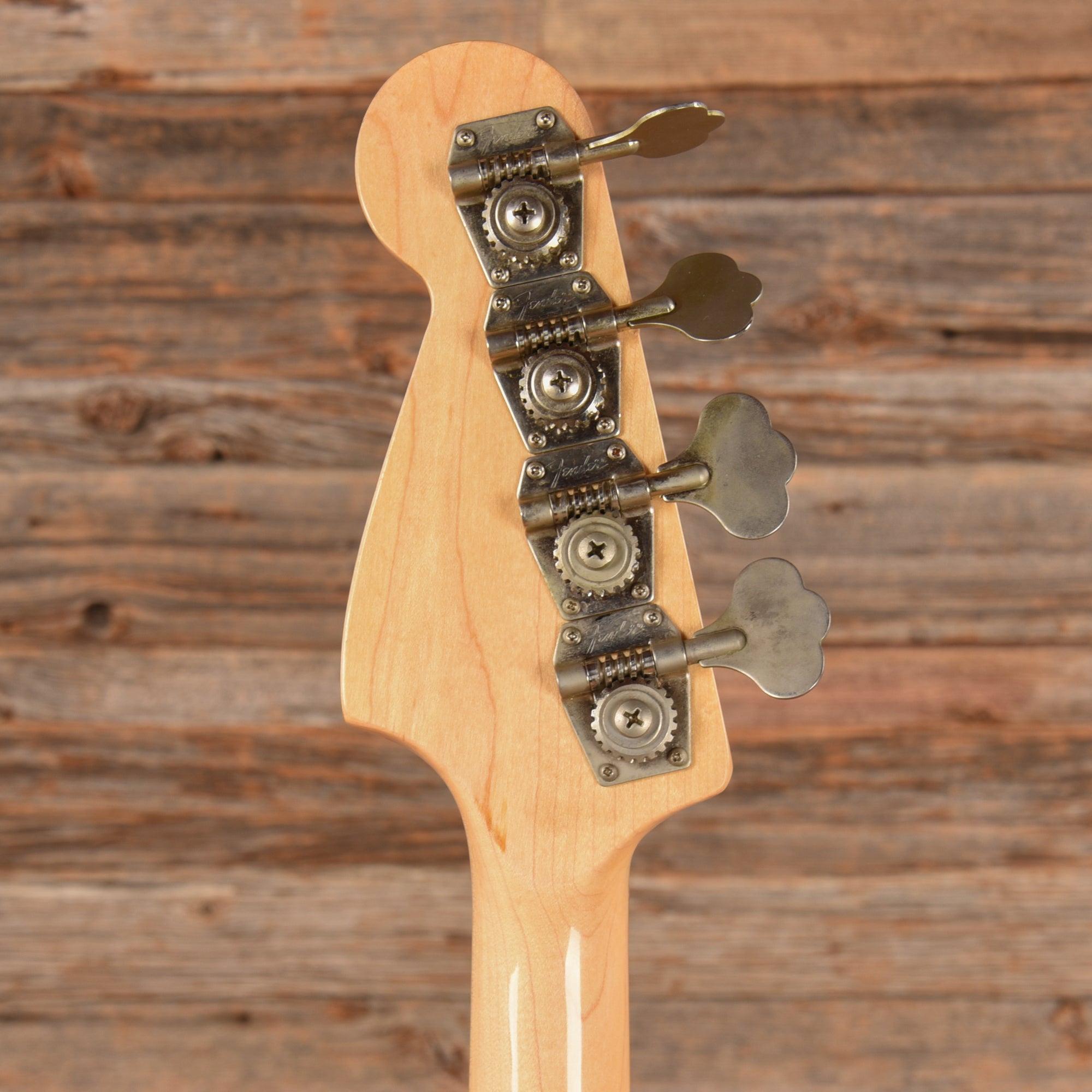Fender Musicmaster Bass Wine Red 1981 Bass Guitars / 4-String