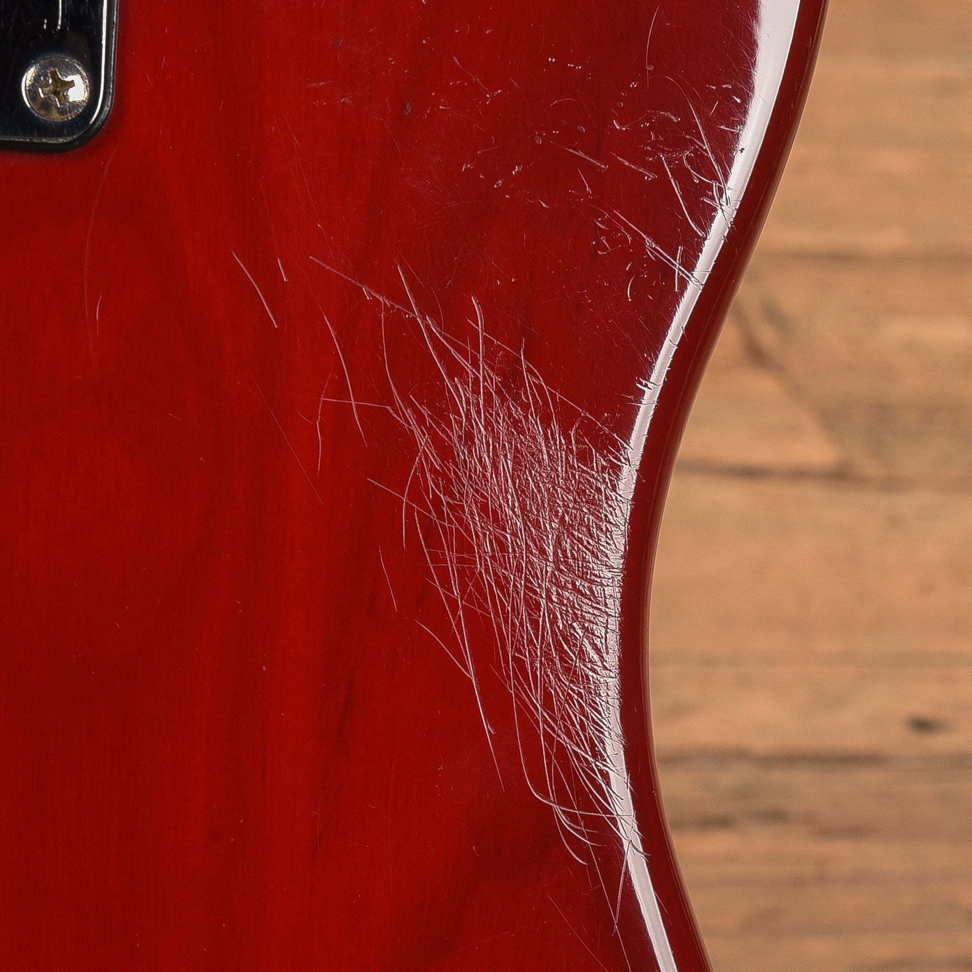 Fender Musicmaster Bass Wine Red 1981 Bass Guitars / 4-String