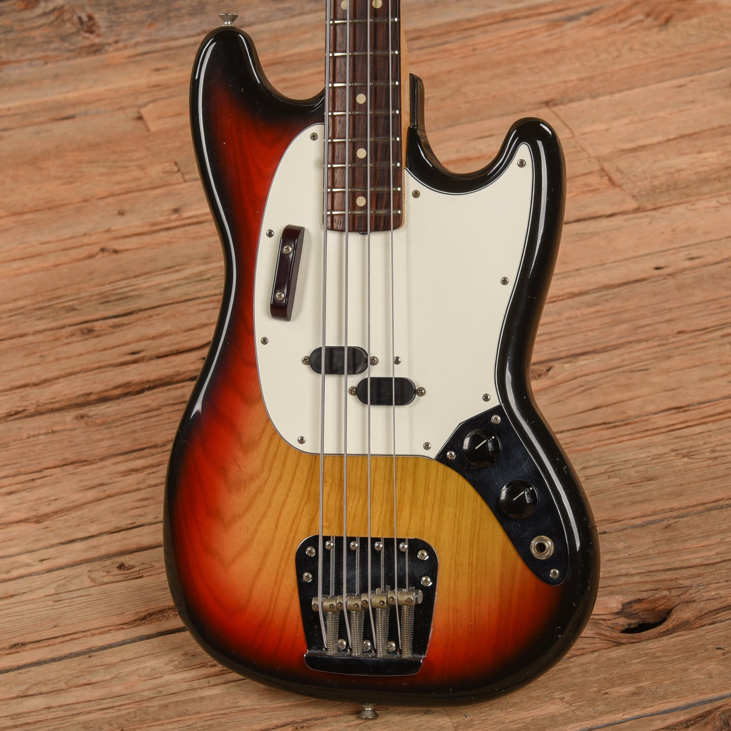 Fender Mustang Bass Sunburst 1976 Bass Guitars / 4-String