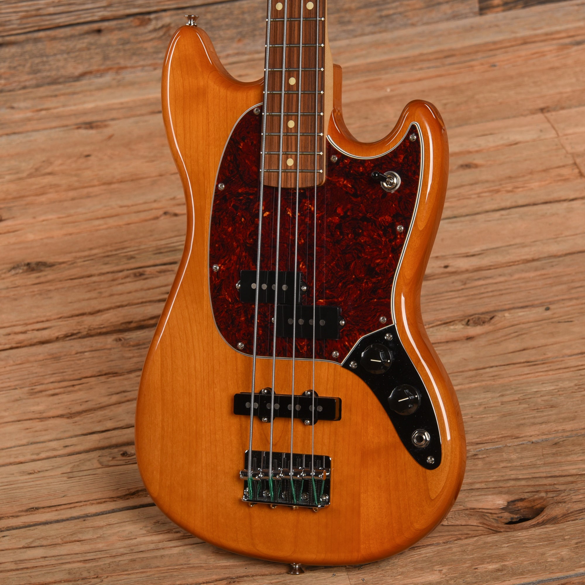 Fender Mustang PJ Bass Aged Natural 2022 Bass Guitars / 4-String
