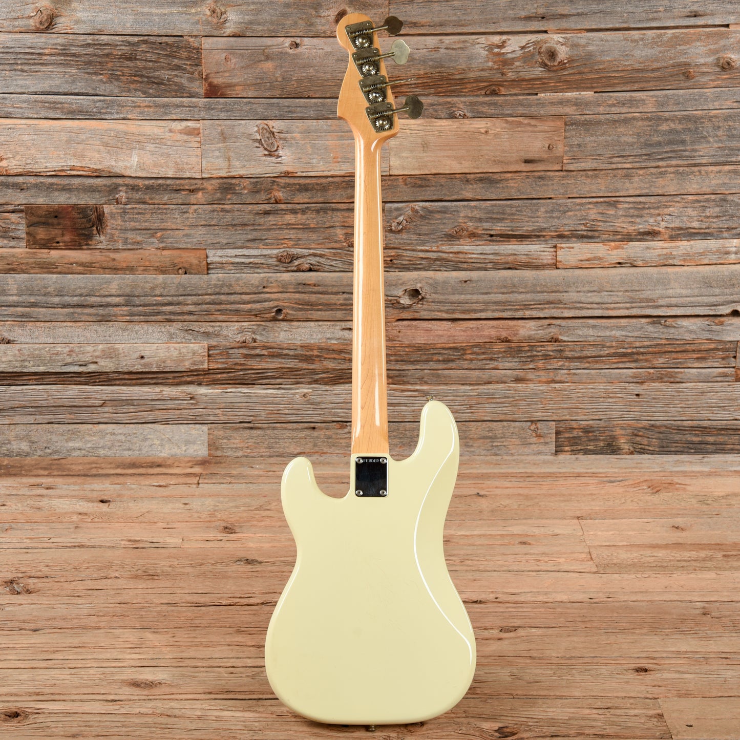 Fender PB-62 Precision Bass Olympic White 1980s Bass Guitars / 4-String