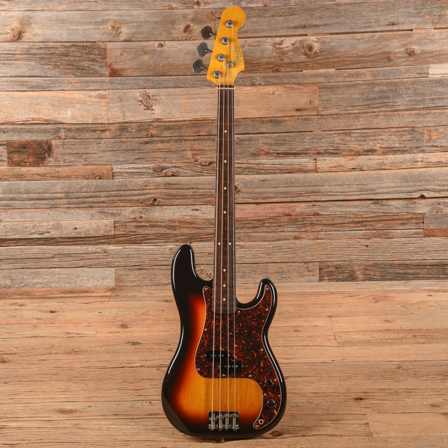 Fender PB-63 Sunburst 1993 Bass Guitars / 4-String