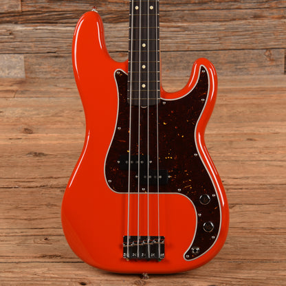 Fender Player II Precision Bass Coral Red 2024 Bass Guitars / 4-String