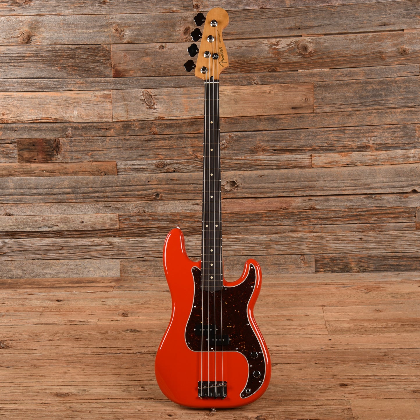 Fender Player II Precision Bass Coral Red 2024 Bass Guitars / 4-String