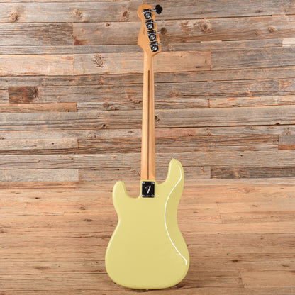 Fender Player II Precision Bass Hialeah Yellow 2024 Bass Guitars / 4-String