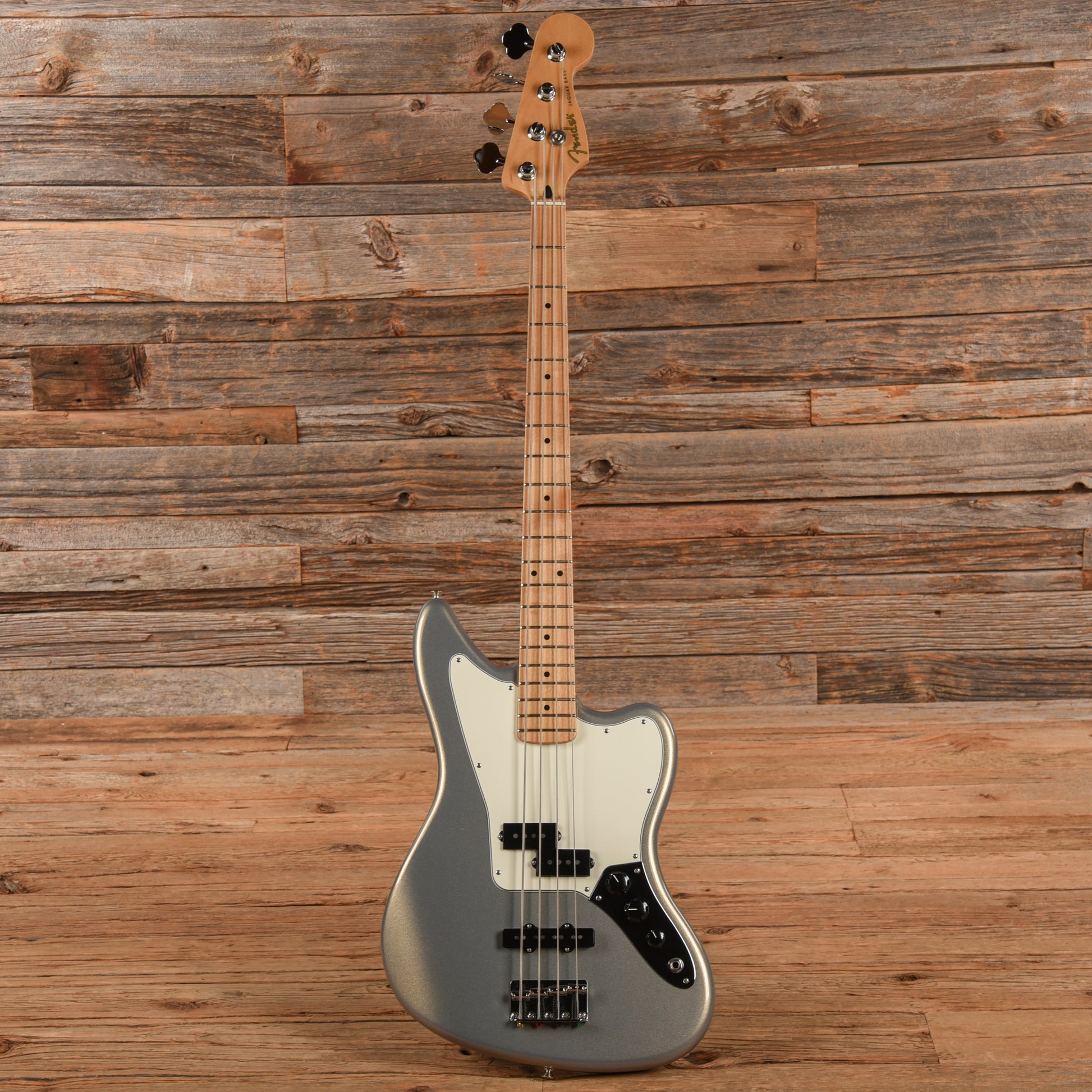 Fender Player Jaguar Bass Silver 2019 Bass Guitars / 4-String