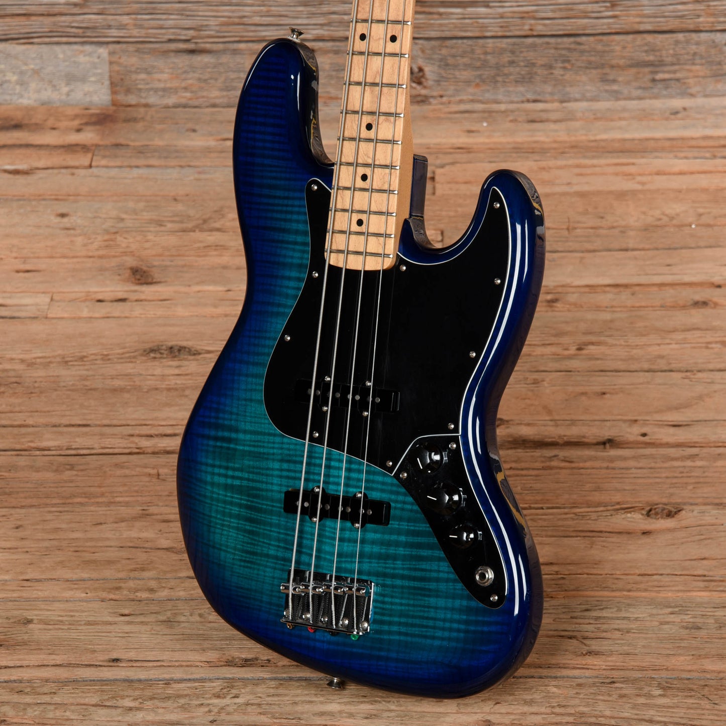 Fender Player Jazz Bass Plus Top Blue Burst 2021 Bass Guitars / 4-String