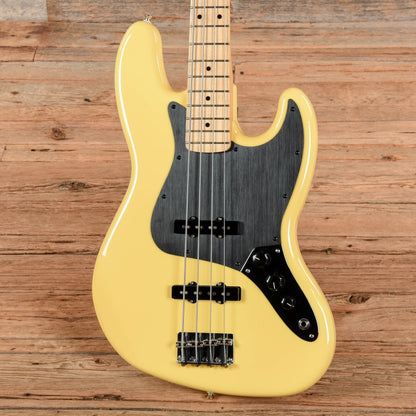 Fender Player Jazz Bass Vintage White 2022 Bass Guitars / 4-String