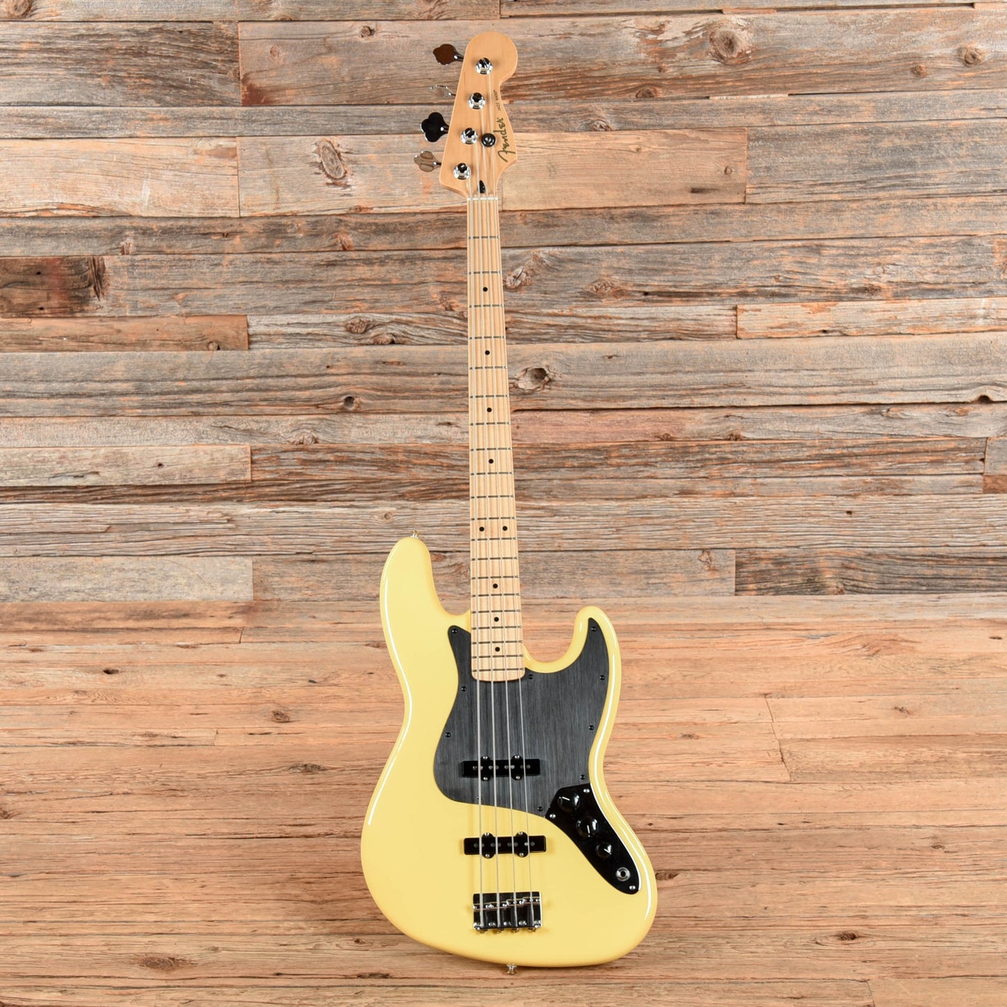 Fender Player Jazz Bass Vintage White 2022 Bass Guitars / 4-String
