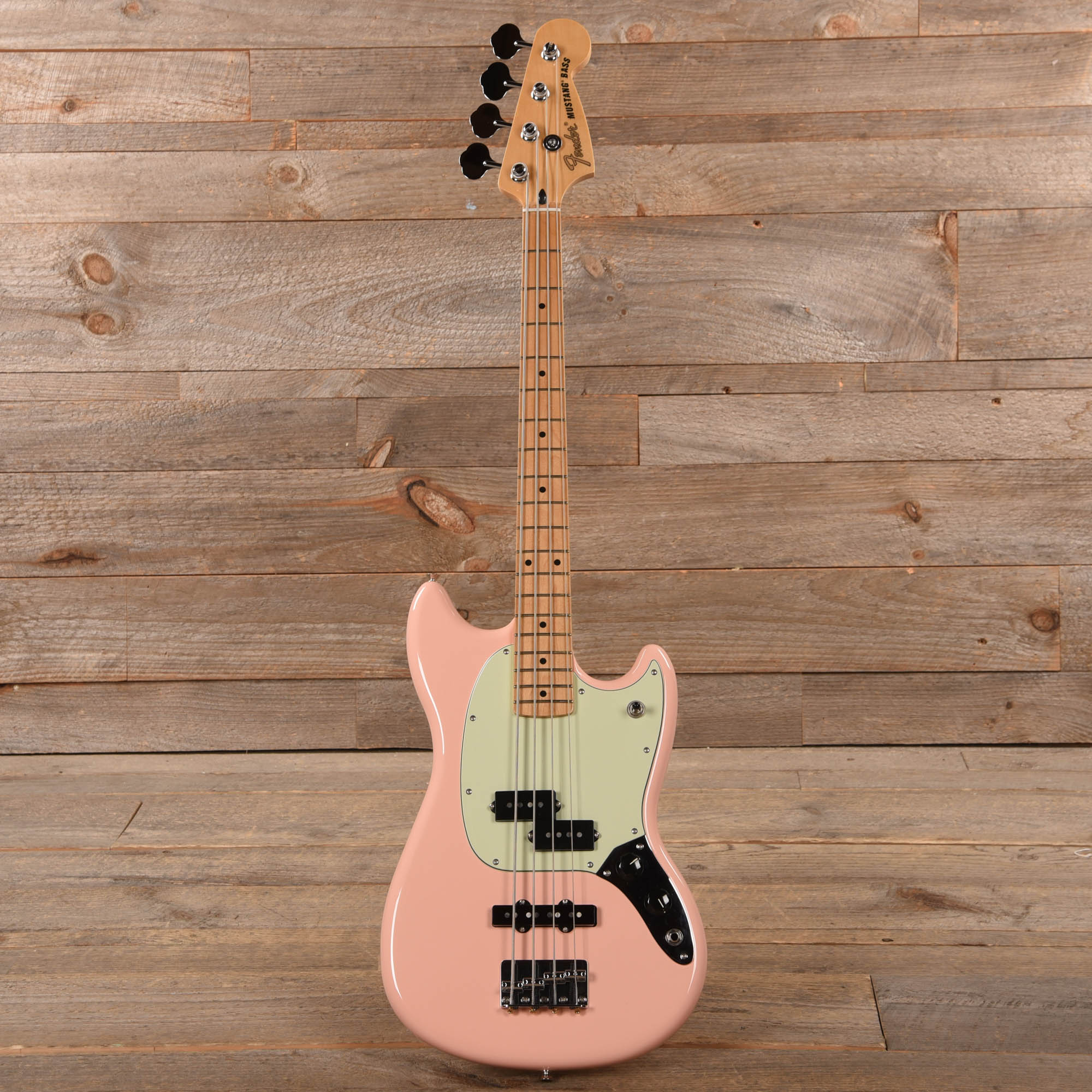 Fender Player Mustang Bass PJ Shell Pink w/Mint Pickguard Bass Guitars / 4-String