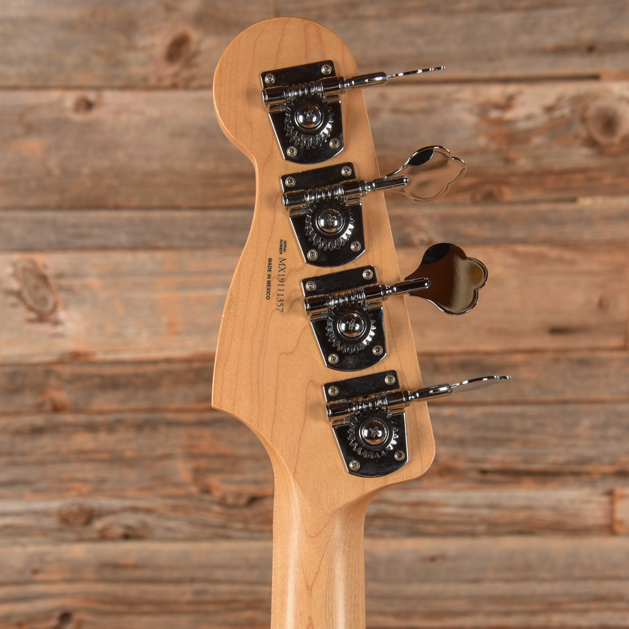 Fender Player Precision Bass Polar White 2019 Bass Guitars / 4-String
